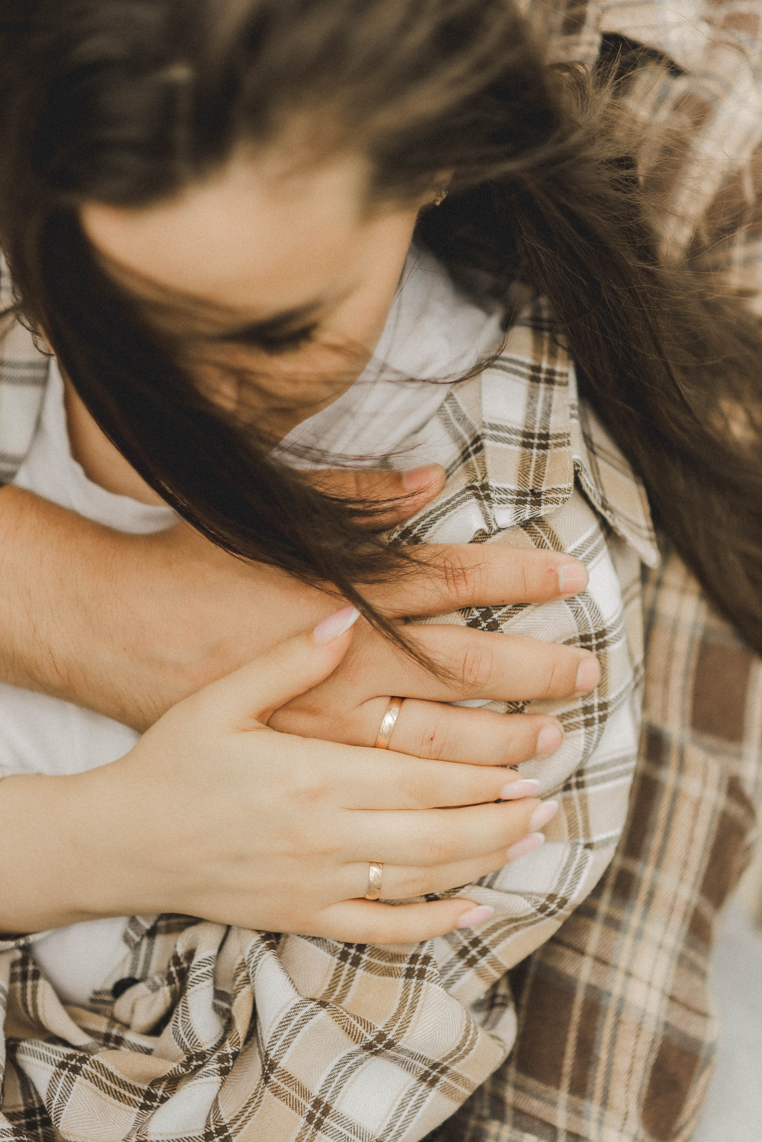 Любовь на берегу озера. Ваш личный фотограф в Пскове Анаис Рамирез