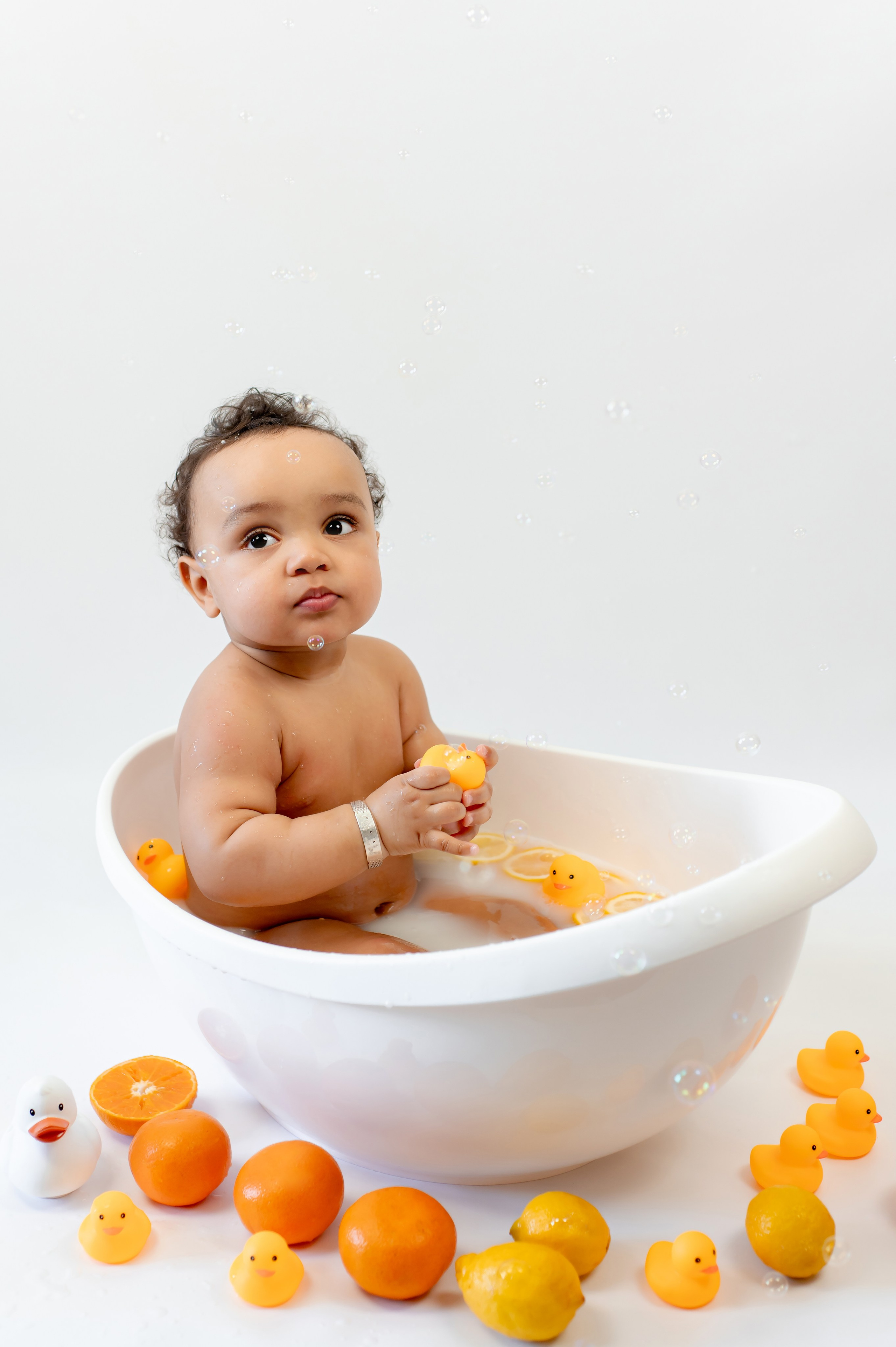 Талла. Детский и семейный фотограф Эльмира Веселова. Детская фотостудия Мира. Фотосессия на годик