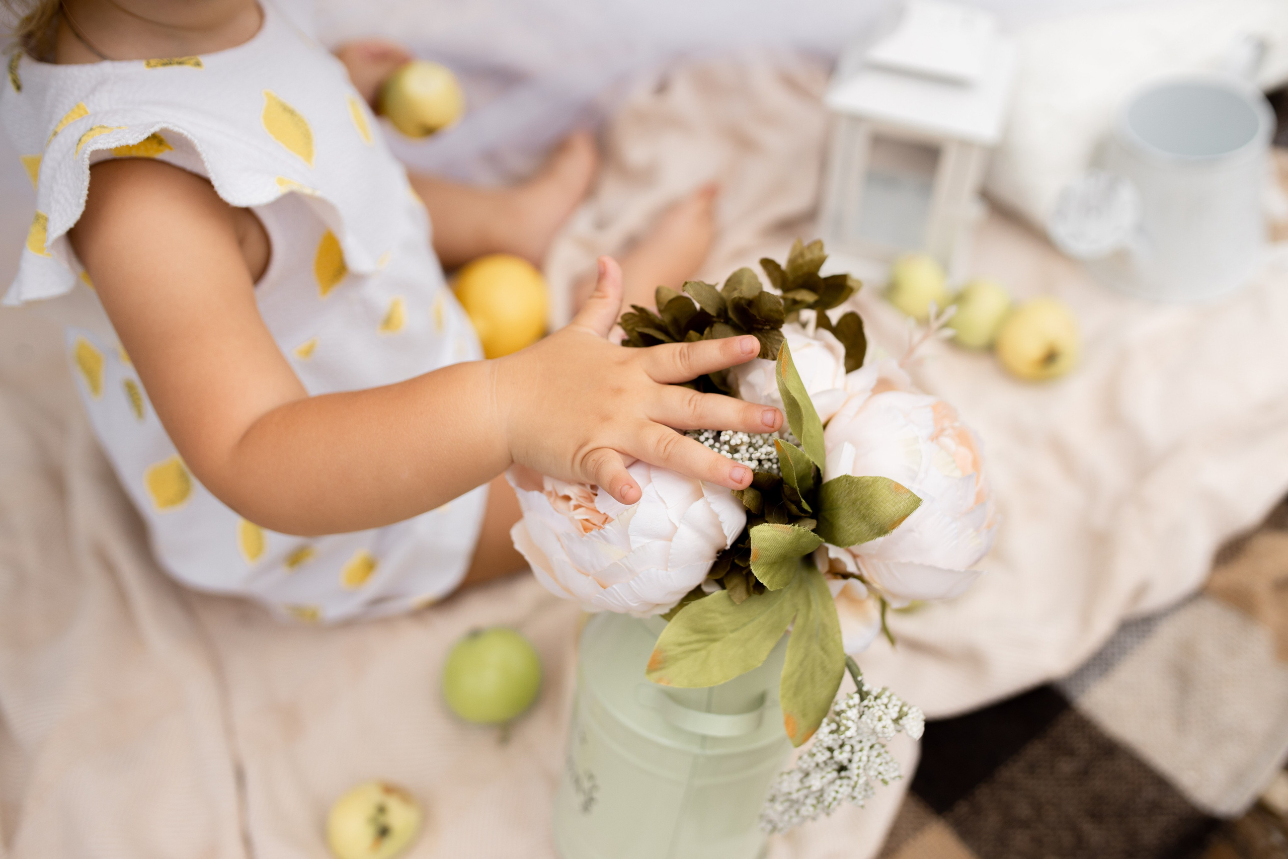 Семейная фотосессия на даче в Купавне. Фотограф в Железнодорожном и Балашихе