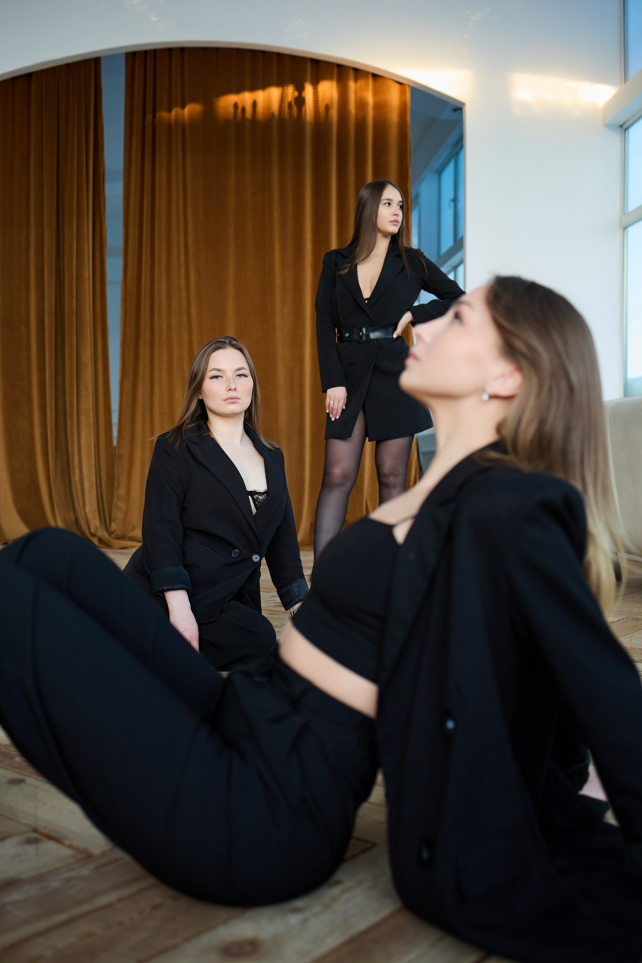 Girls. Фотограф Настя Че