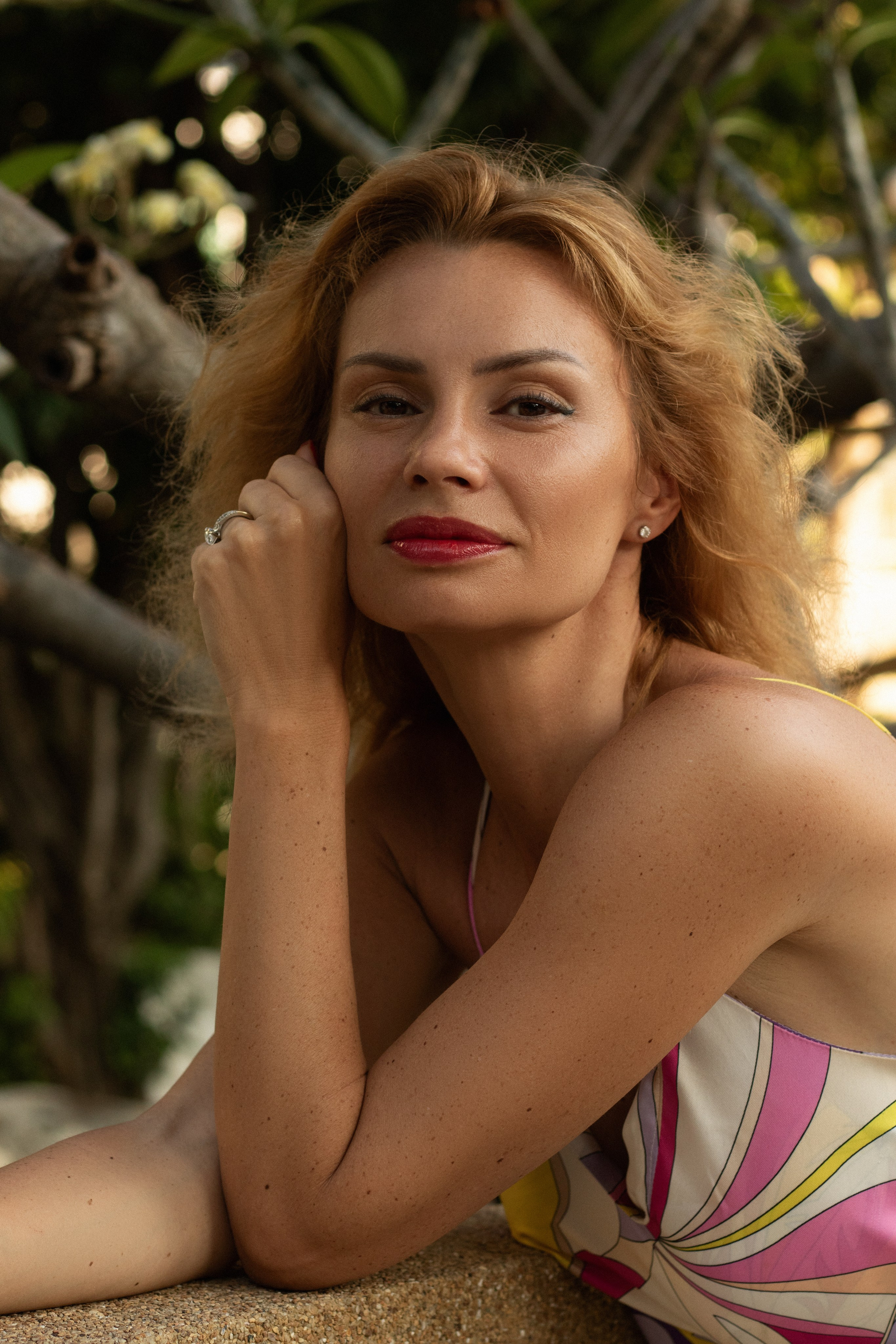 Ksenia, Margarita and Carolina. Portrait photographer in Thailand