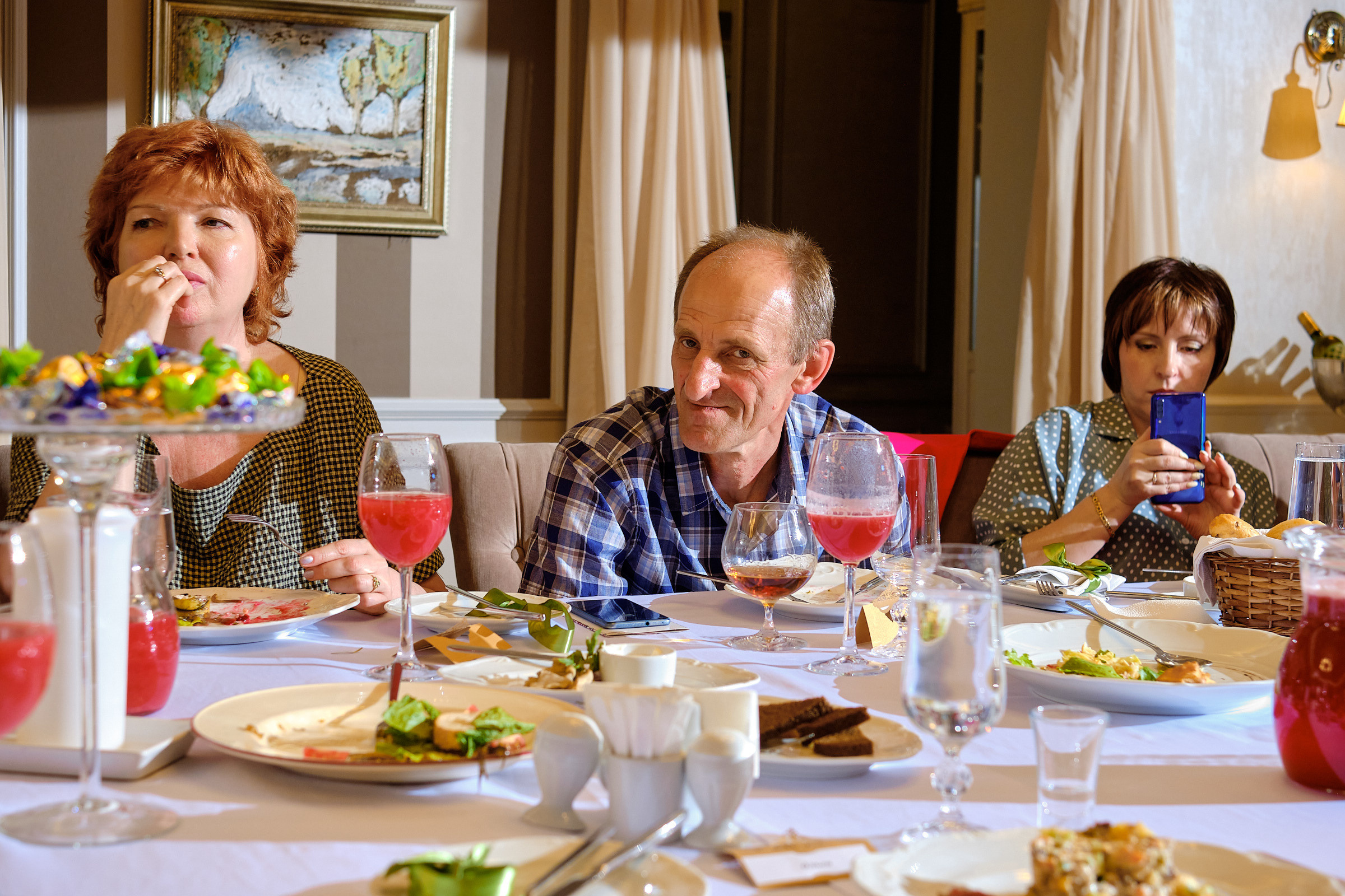 Юбилей. банкет в ресторане Крюшон. Профессиональный фотограф в Екатеринбурге Юра Сахар