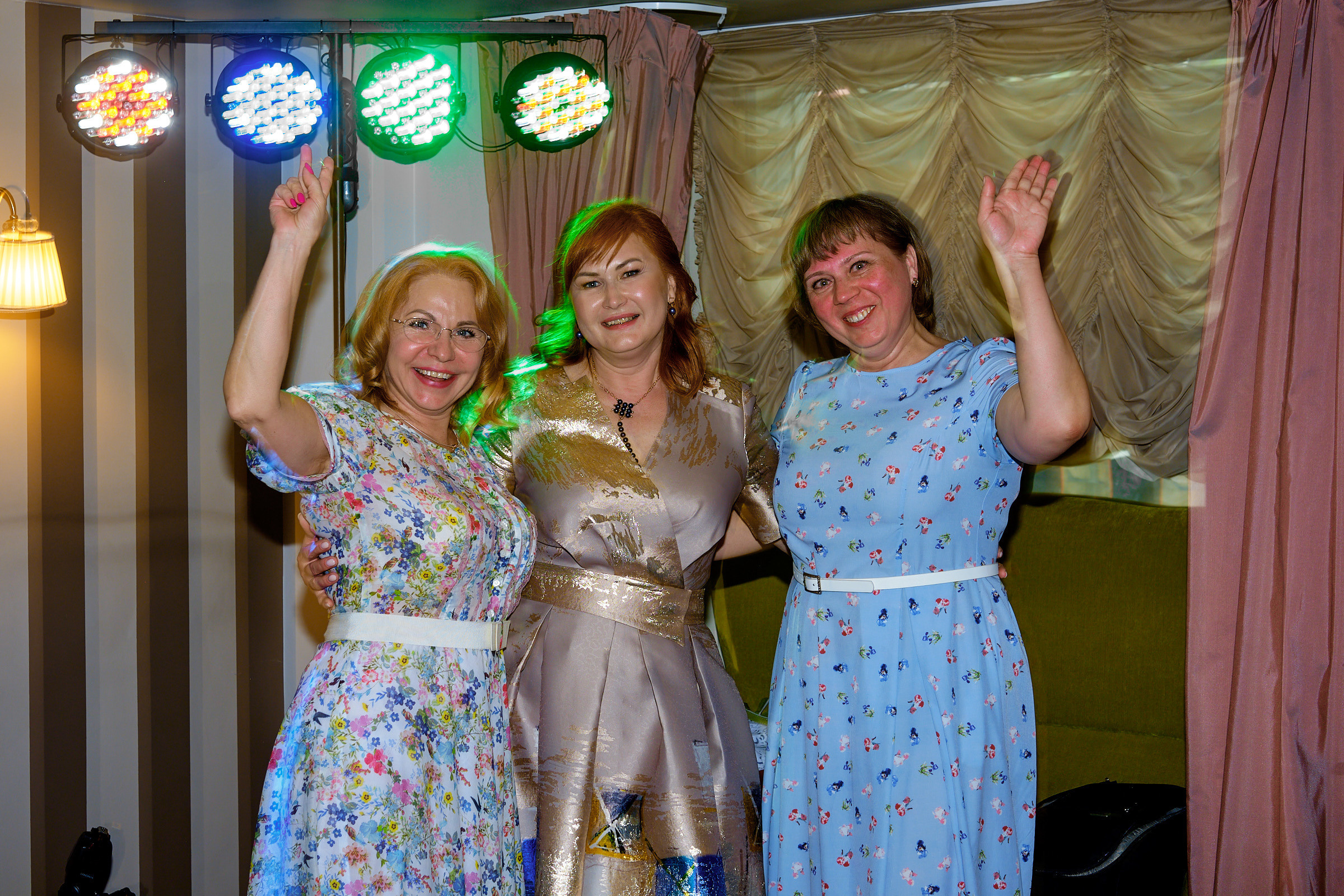 Юбилей. банкет в ресторане Крюшон. Профессиональный фотограф в Екатеринбурге Юра Сахар