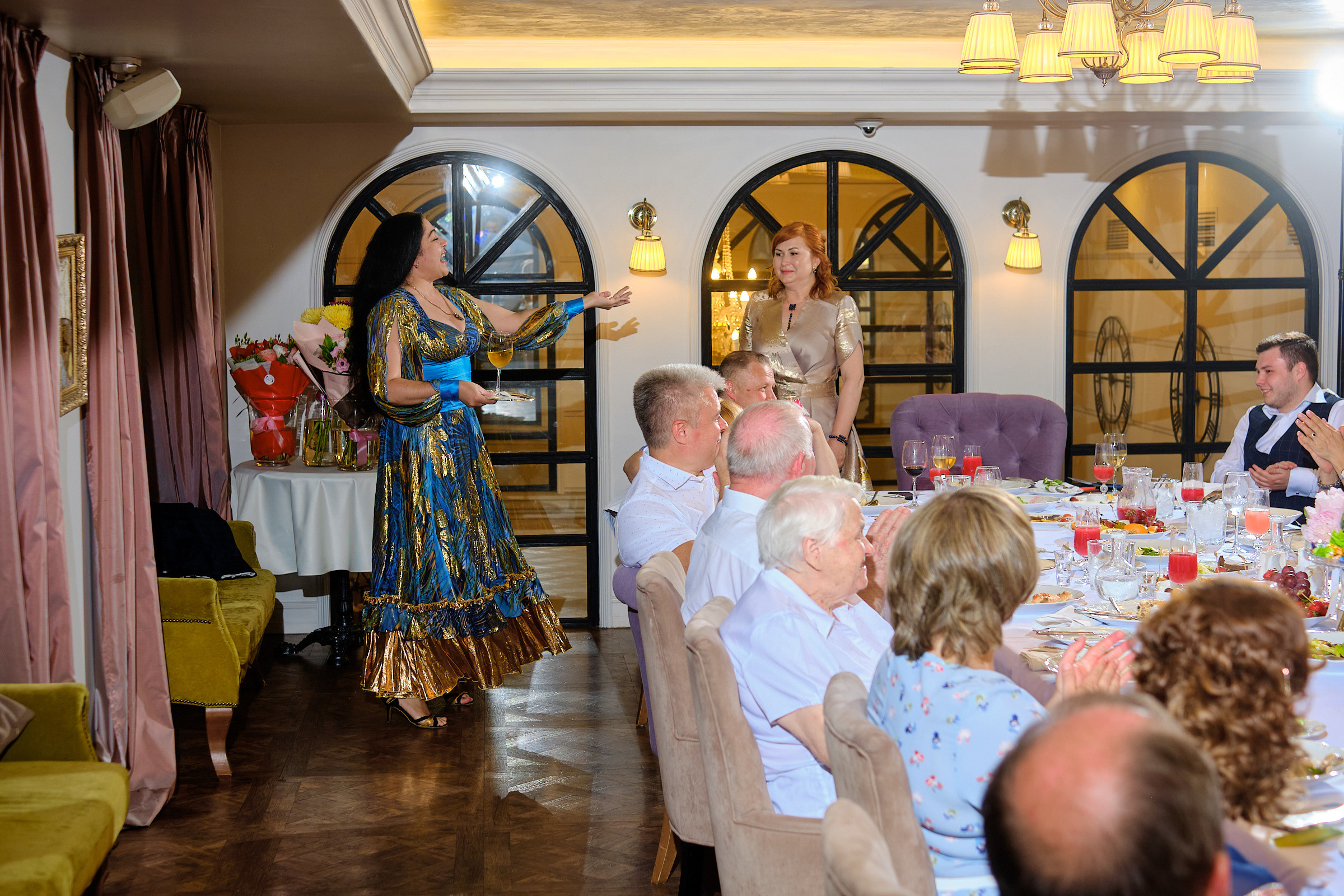 Юбилей. банкет в ресторане Крюшон. Профессиональный фотограф в Екатеринбурге Юра Сахар