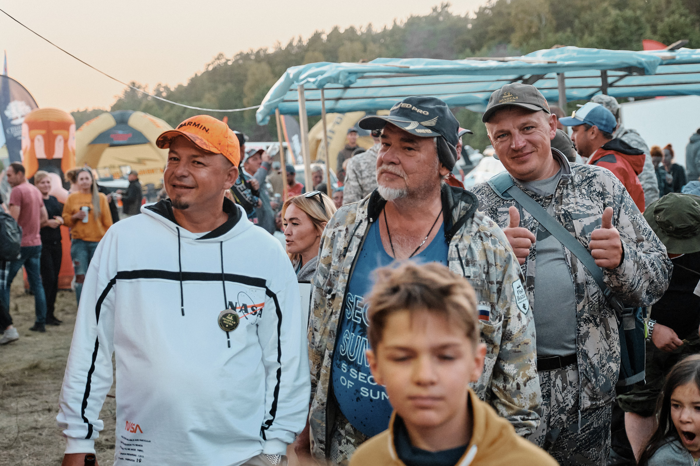 Фото отчёт с XII Рыболовного фестиваля «Золотая Осень '21» г. Новосибирск. Профессиональный фотограф в Екатеринбурге Юра Сахар