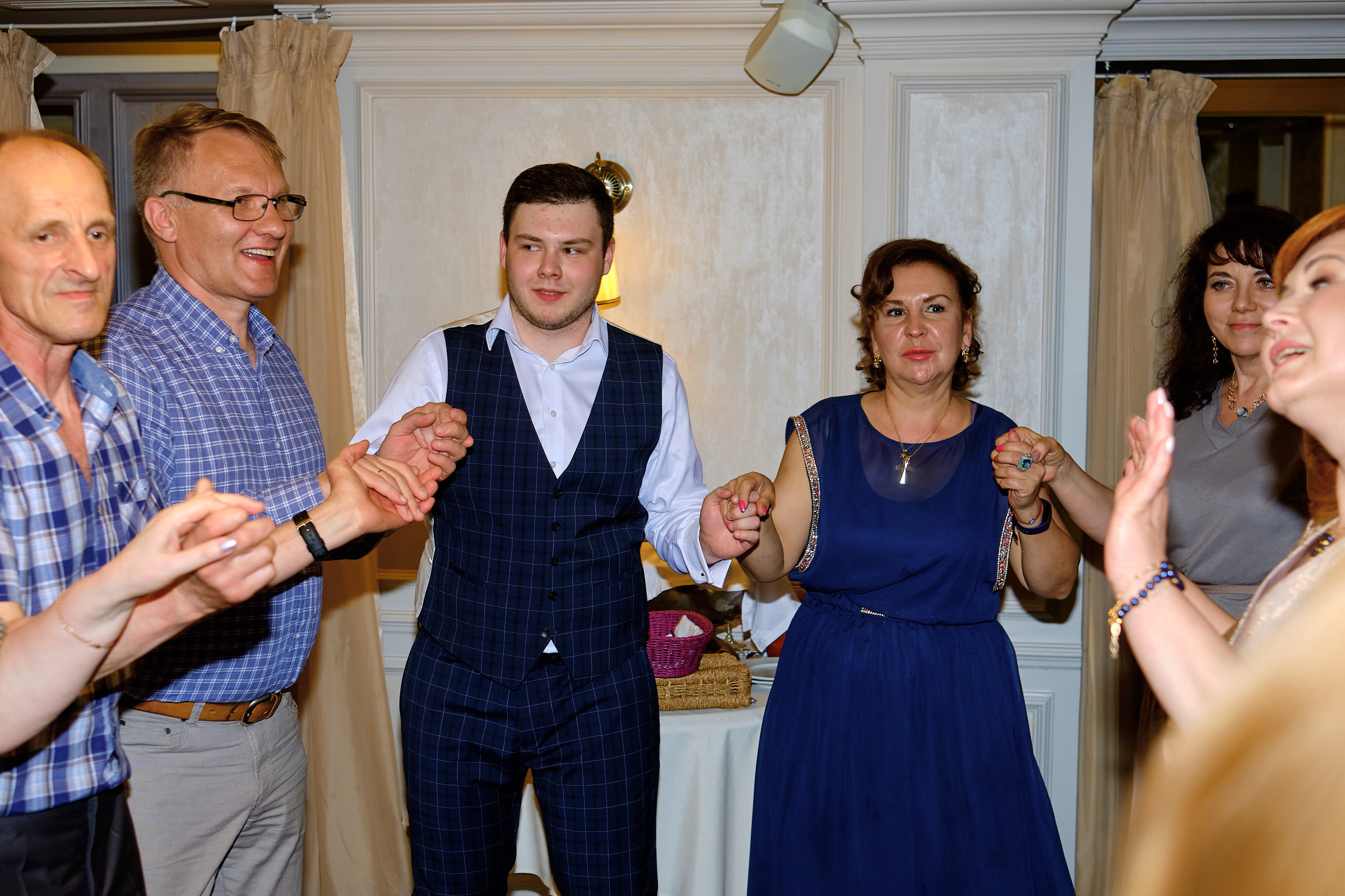 Юбилей. банкет в ресторане Крюшон. Профессиональный фотограф в Екатеринбурге Юра Сахар