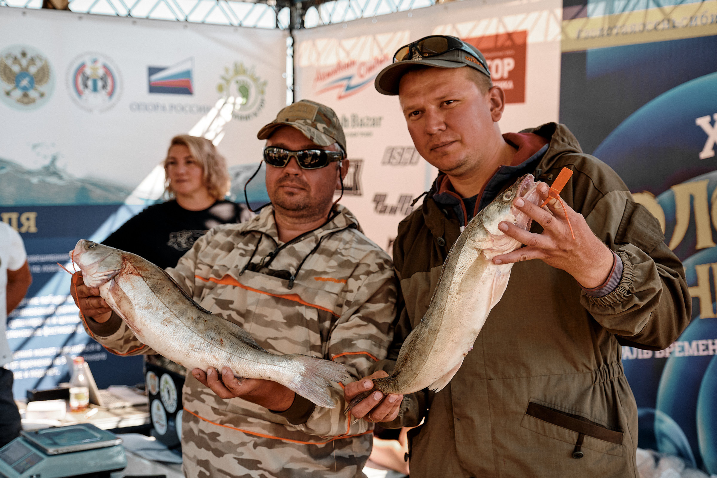 Фото отчёт с XII Рыболовного фестиваля «Золотая Осень '21» г. Новосибирск. Профессиональный фотограф в Екатеринбурге Юра Сахар