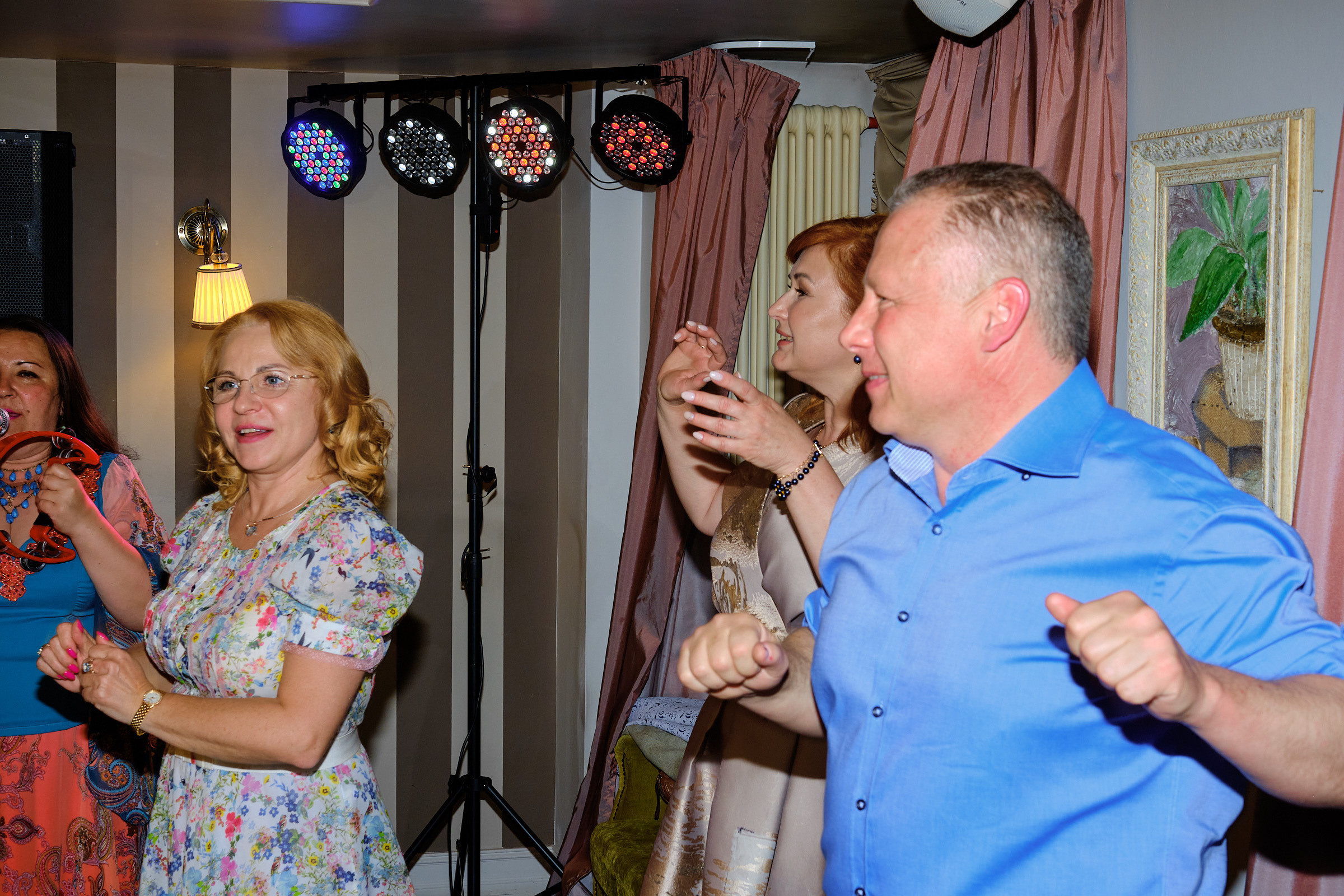 Юбилей. банкет в ресторане Крюшон. Профессиональный фотограф в Екатеринбурге Юра Сахар