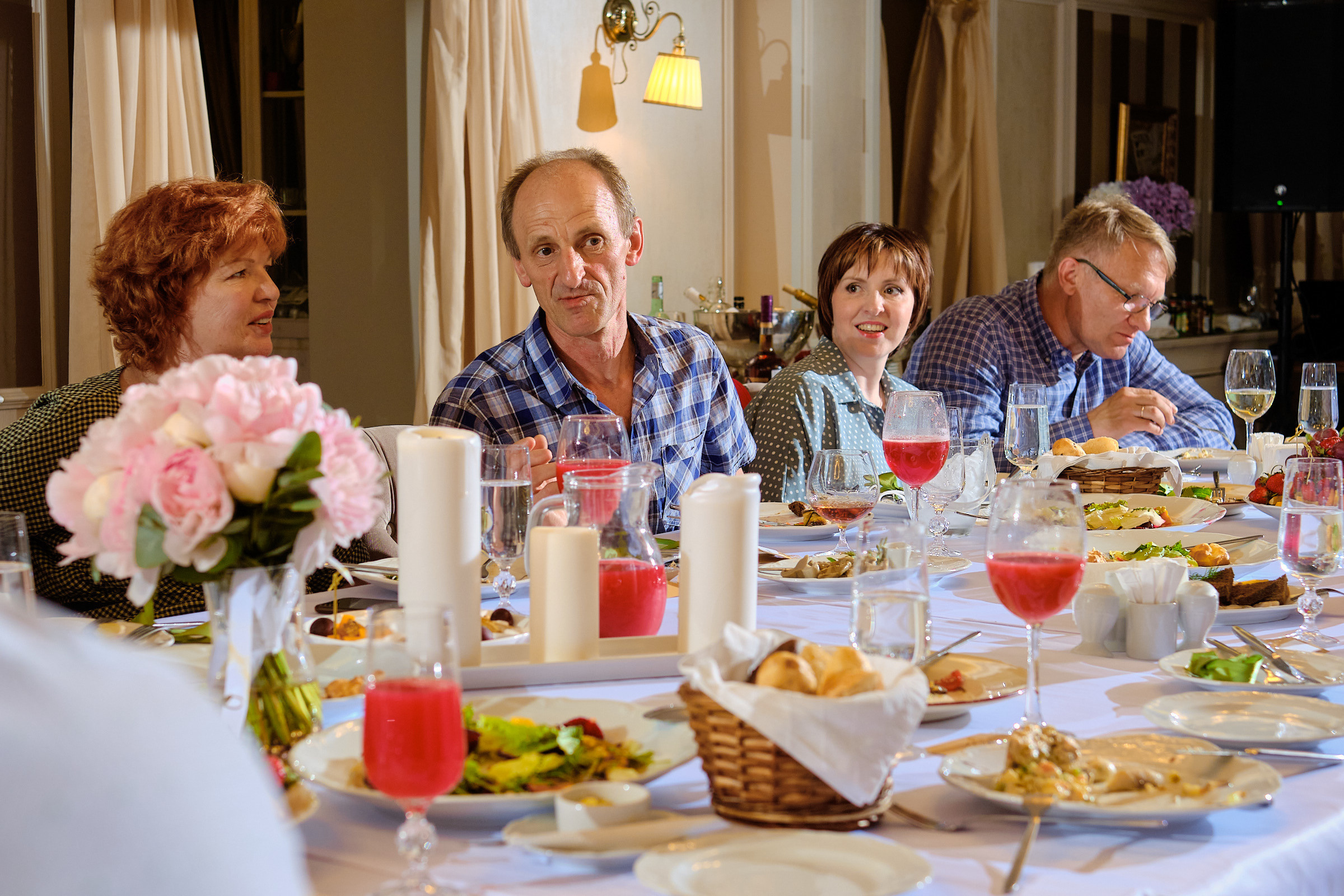 Юбилей. банкет в ресторане Крюшон. Профессиональный фотограф в Екатеринбурге Юра Сахар