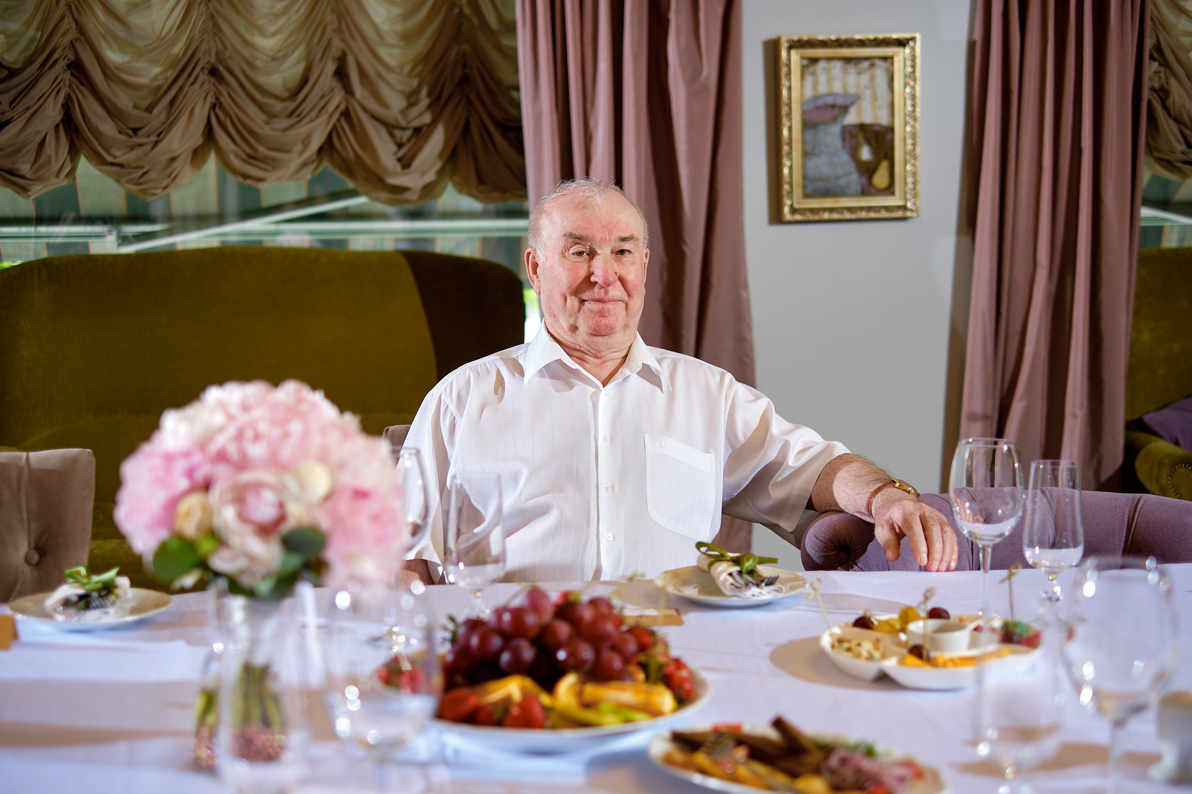 Юбилей. банкет в ресторане Крюшон. Профессиональный фотограф в Екатеринбурге Юра Сахар