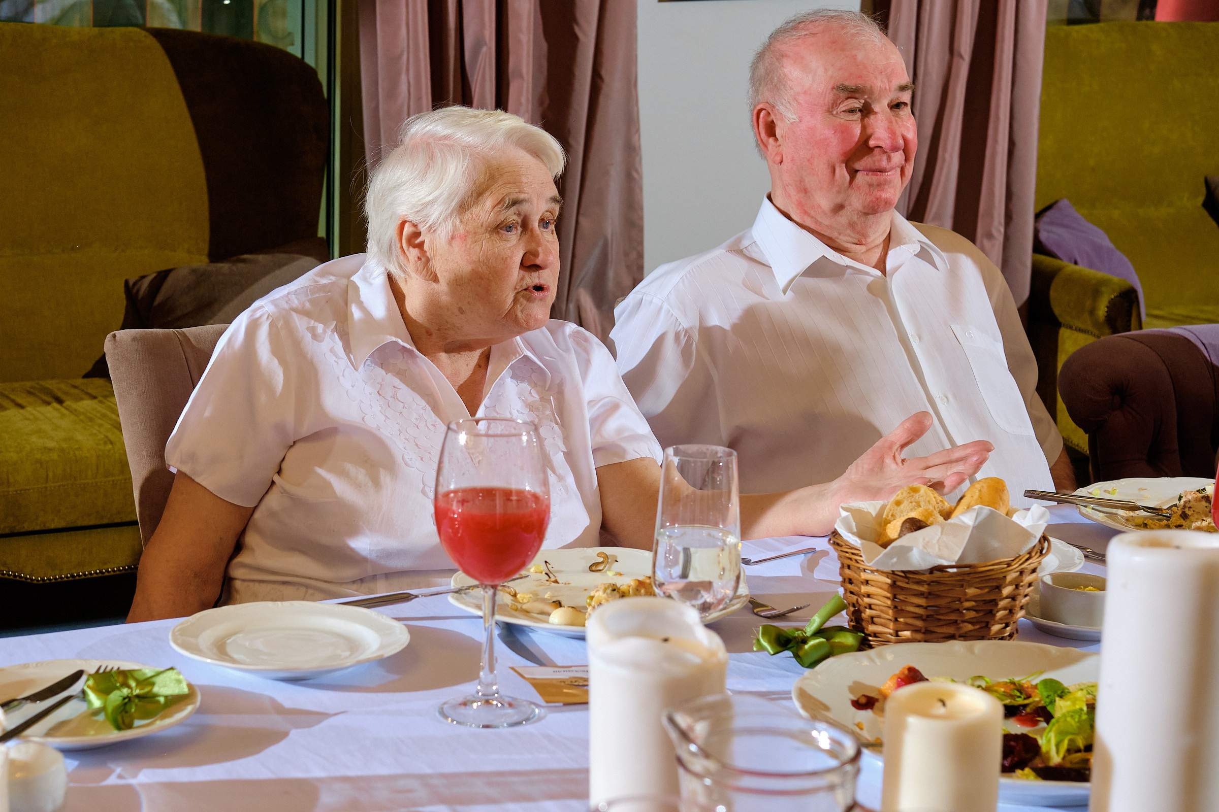 Юбилей. банкет в ресторане Крюшон. Профессиональный фотограф в Екатеринбурге Юра Сахар