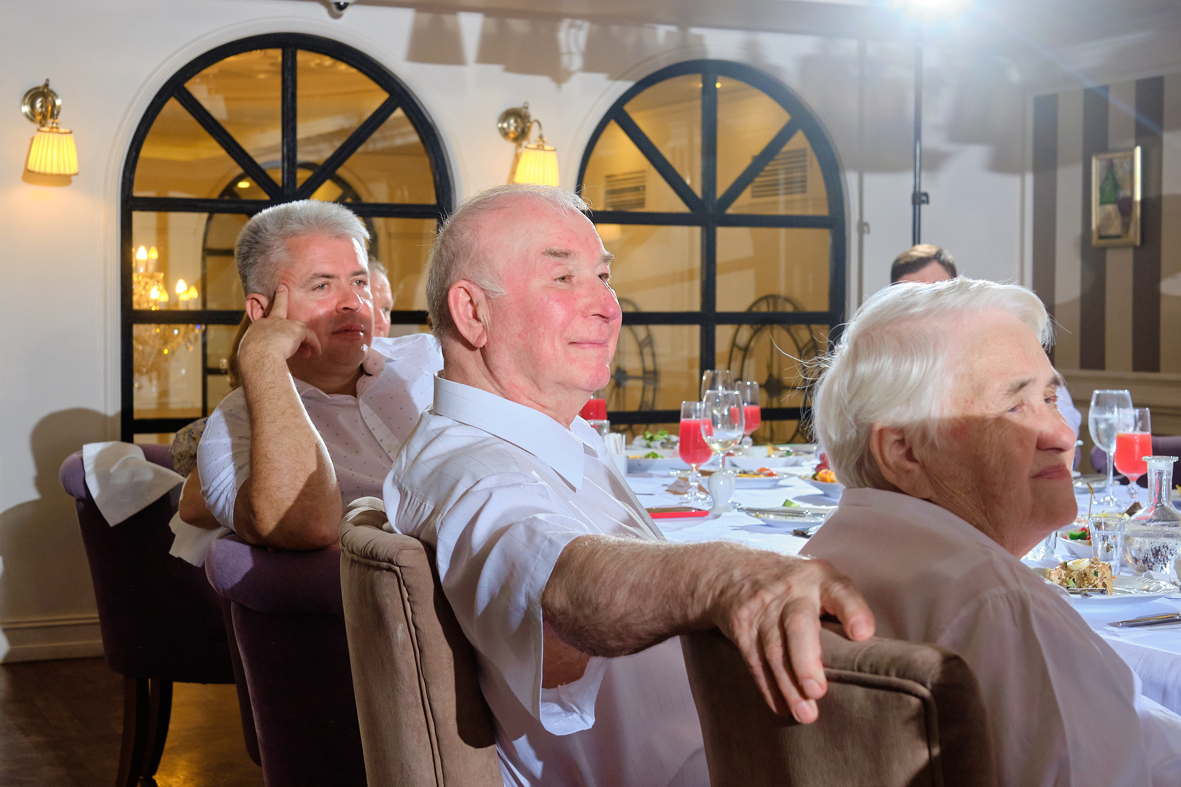 Юбилей. банкет в ресторане Крюшон. Профессиональный фотограф в Екатеринбурге Юра Сахар