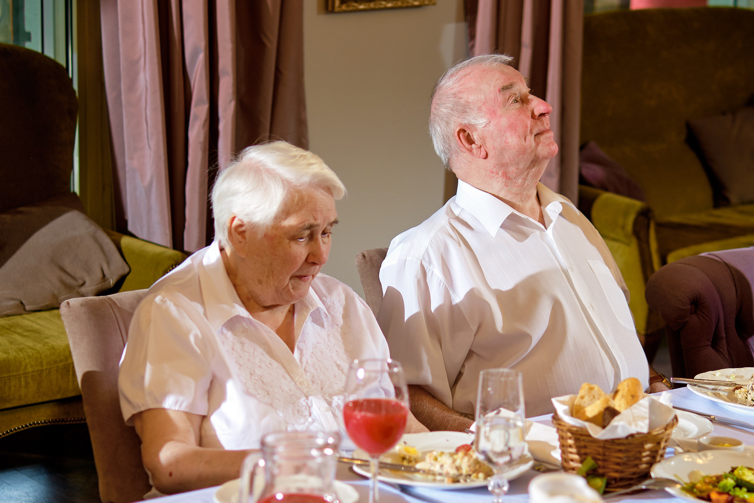 Юбилей. банкет в ресторане Крюшон. Профессиональный фотограф в Екатеринбурге Юра Сахар