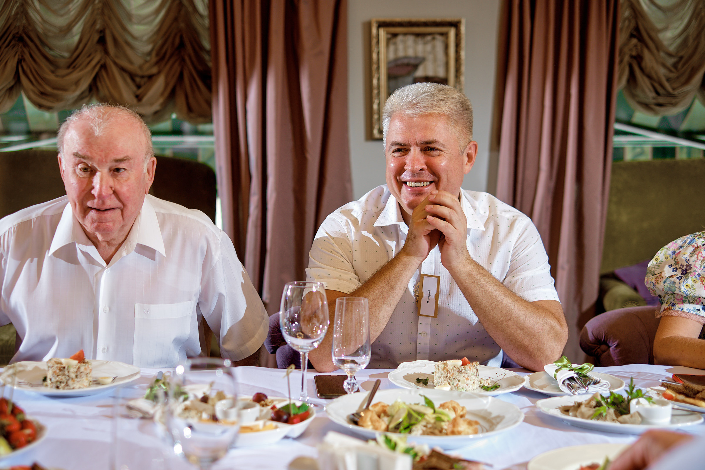 Юбилей. банкет в ресторане Крюшон. Профессиональный фотограф в Екатеринбурге Юра Сахар