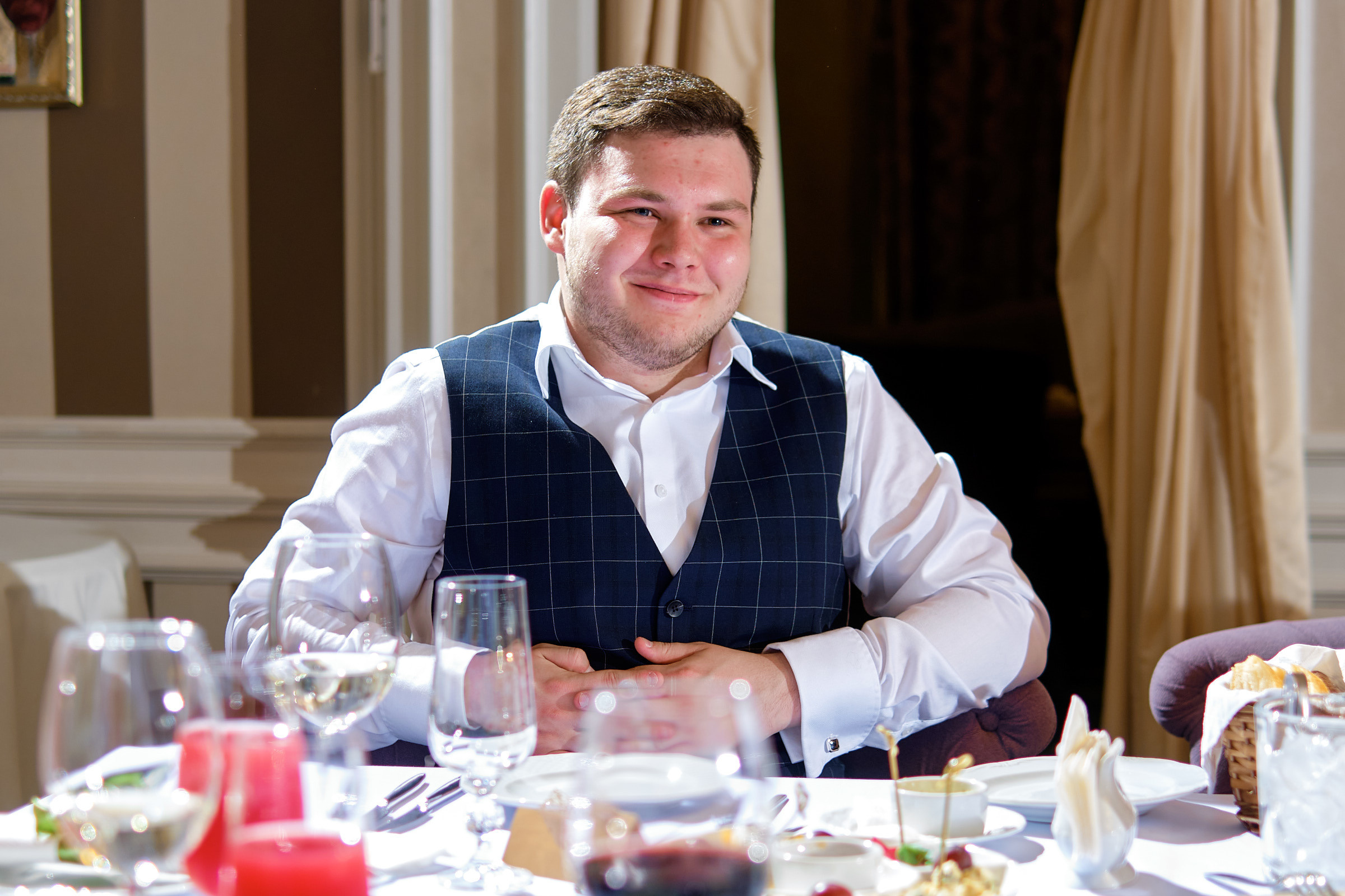 Юбилей. банкет в ресторане Крюшон. Профессиональный фотограф в Екатеринбурге Юра Сахар