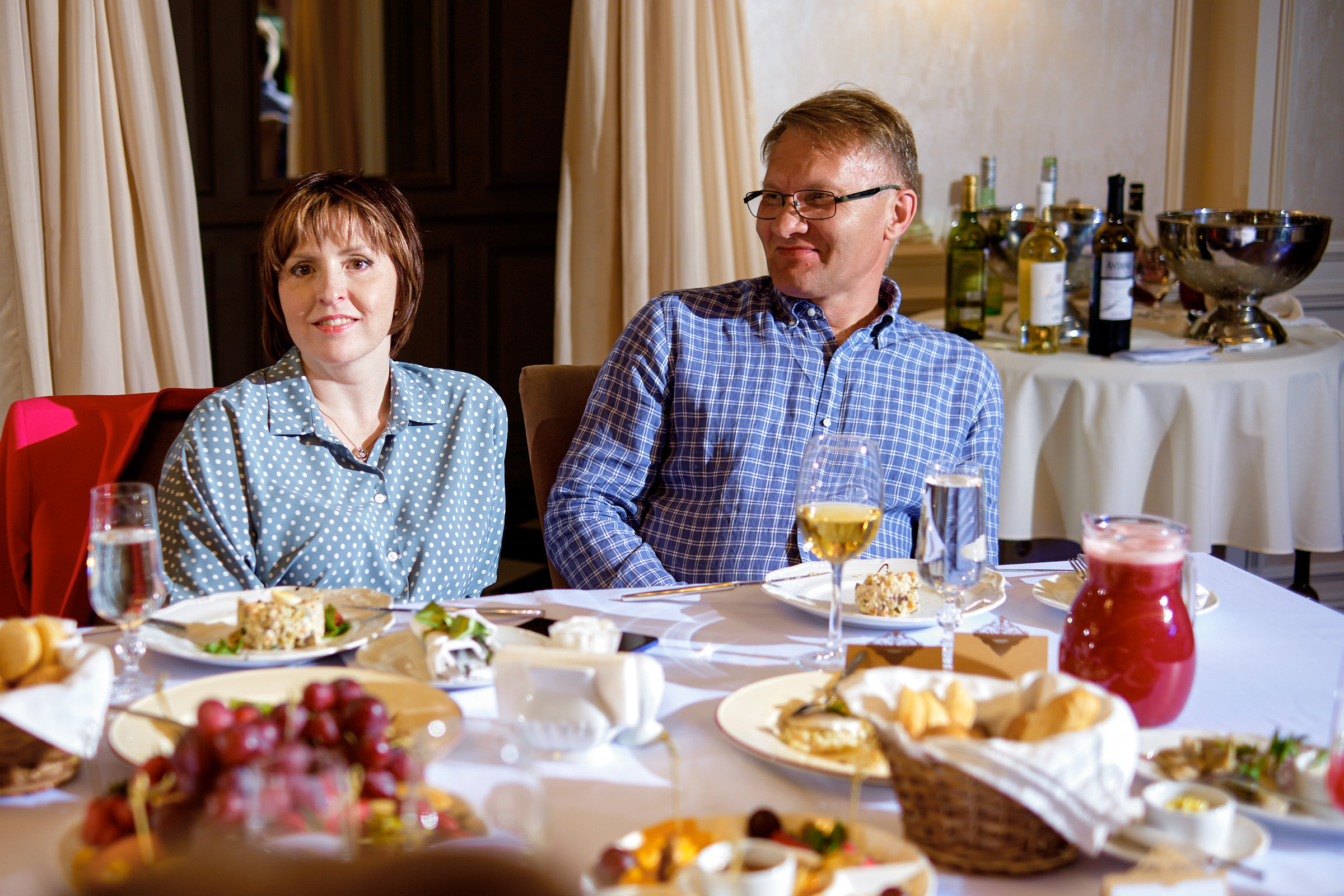 Юбилей. банкет в ресторане Крюшон. Профессиональный фотограф в Екатеринбурге Юра Сахар