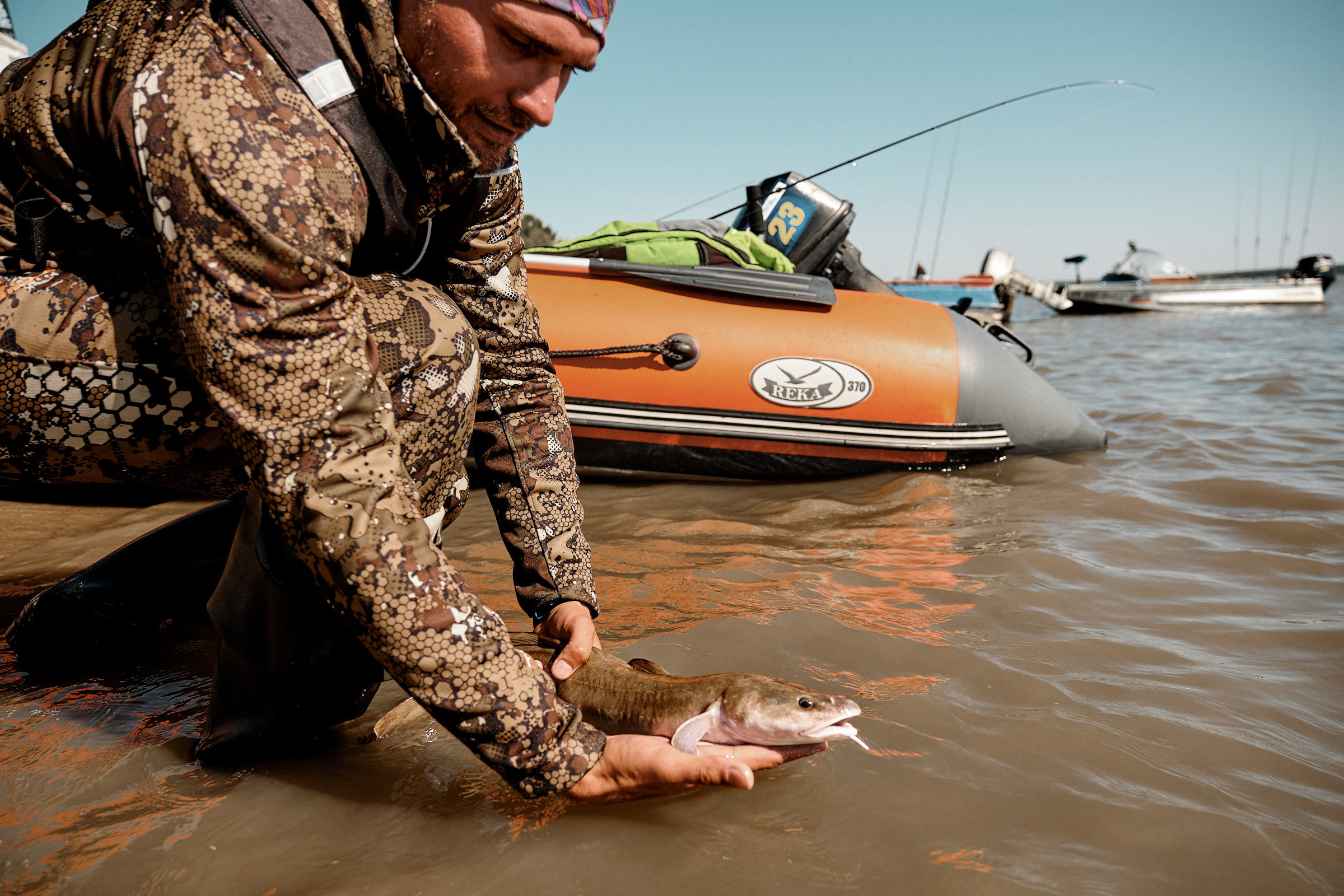 Фото отчёт с XII Рыболовного фестиваля «Золотая Осень '21» г. Новосибирск. Профессиональный фотограф в Екатеринбурге Юра Сахар