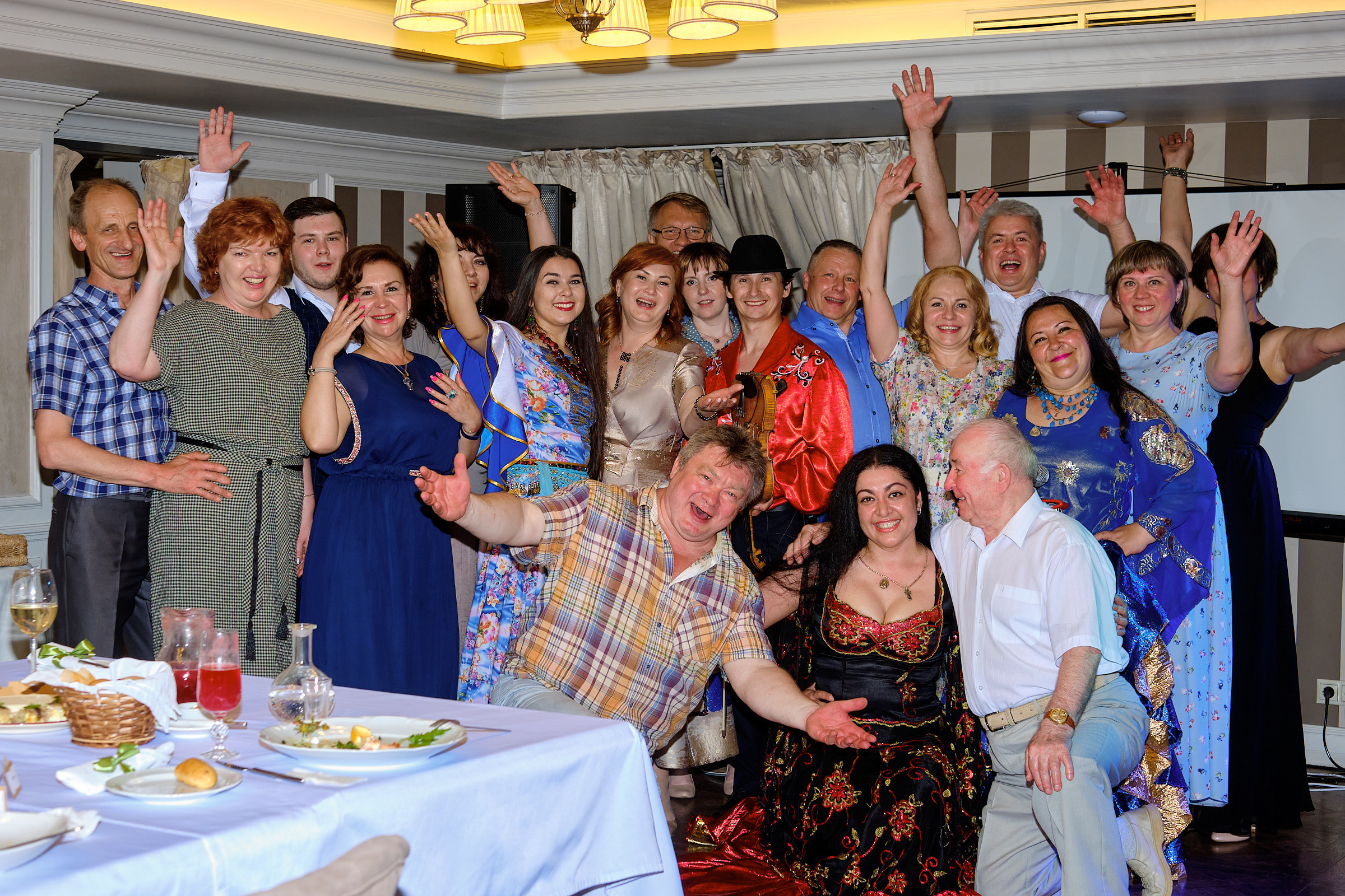 Юбилей. банкет в ресторане Крюшон. Профессиональный фотограф в Екатеринбурге Юра Сахар