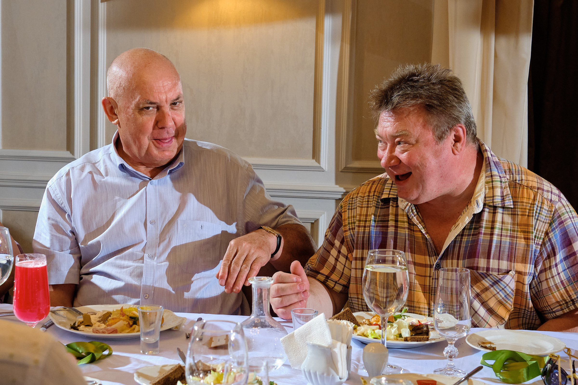 Юбилей. банкет в ресторане Крюшон. Профессиональный фотограф в Екатеринбурге Юра Сахар