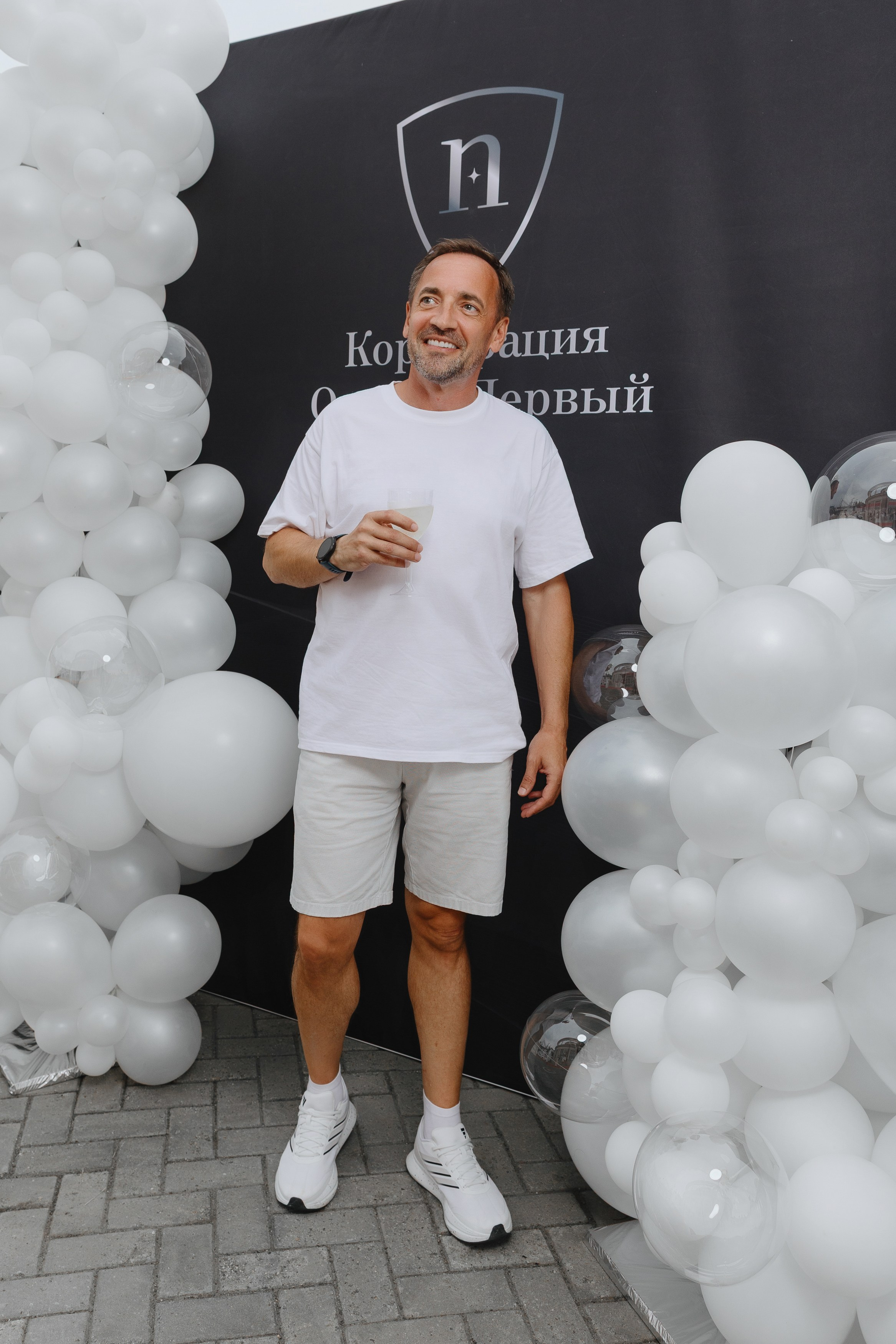 «White Party» в Ратонде Сочи. RetroChic Фото