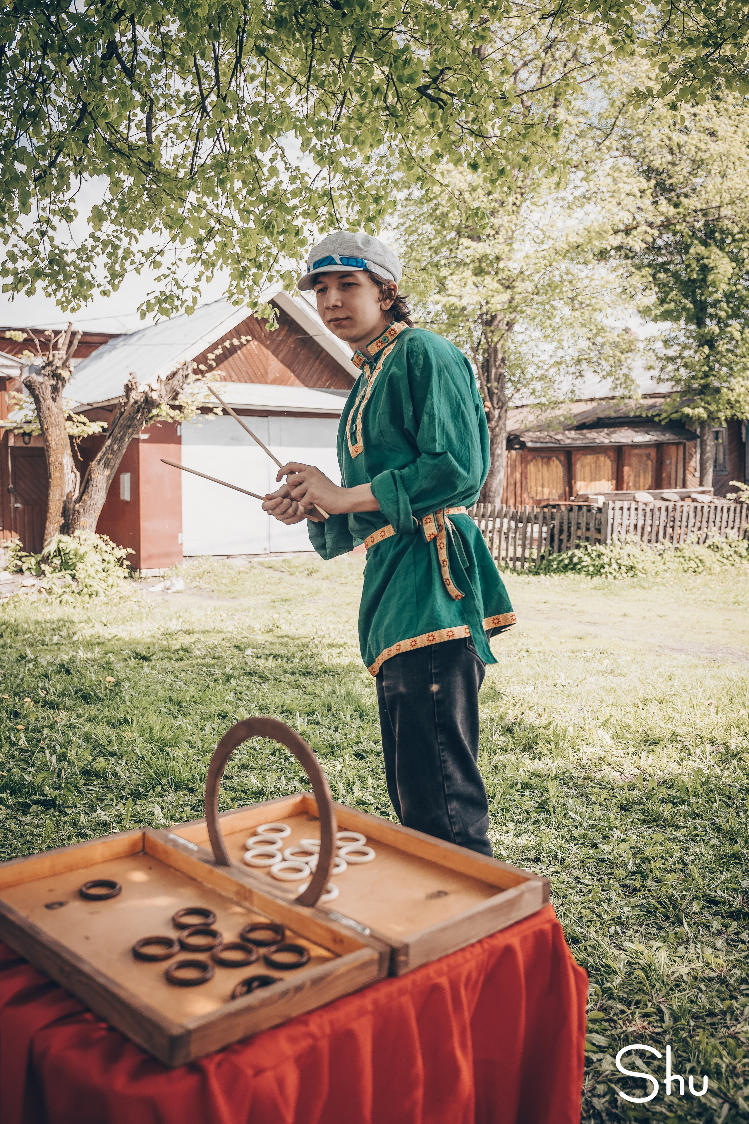 Село Холуй и фестиваль «Русская Венеция» | Расписные лодки и лаковая миниатюра