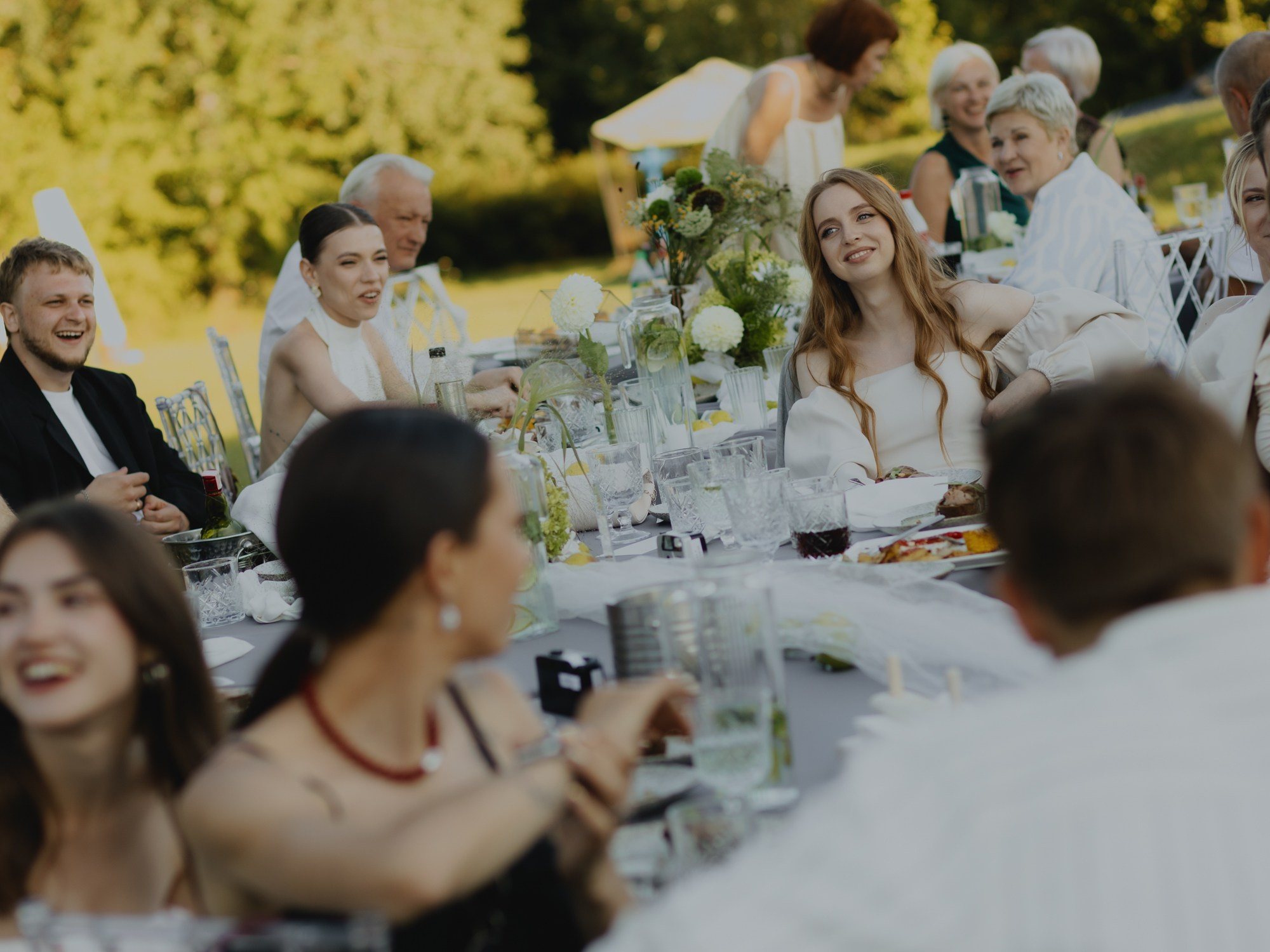 Лиза и Илья (полный день). Свадебные фотографы в Гомеле и Минске Сергей и Анастасия Фещенок