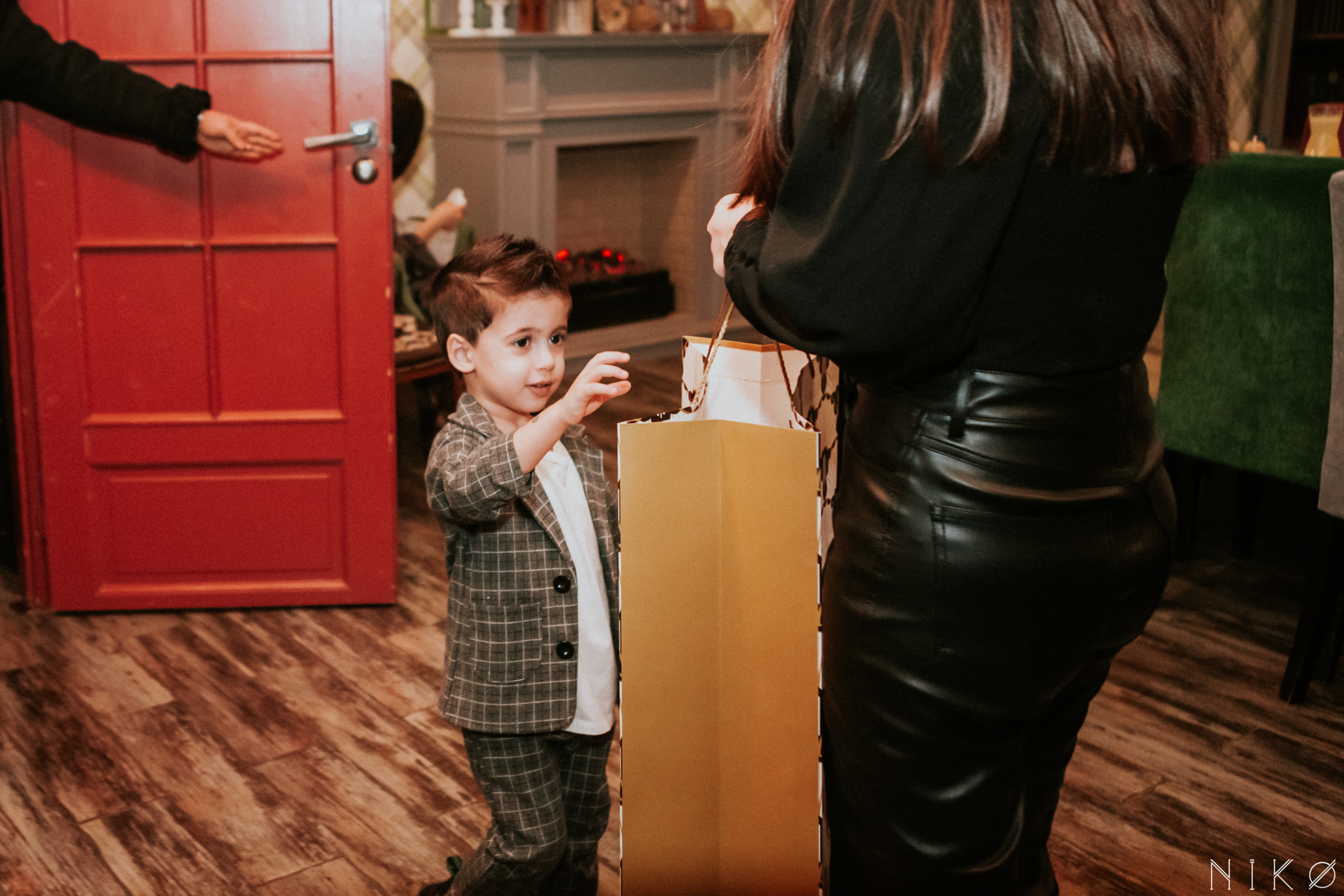 День рождения Авета. Фотограф Николь Фолиянц