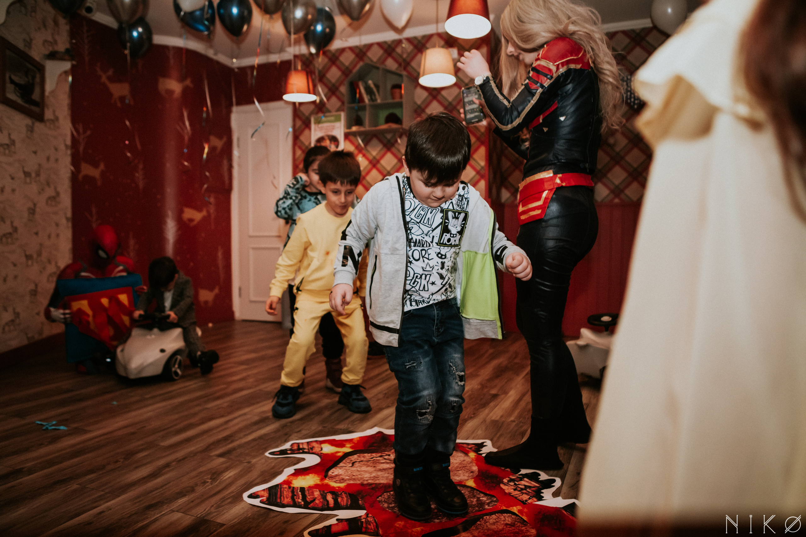 День рождения Авета. Фотограф Николь Фолиянц