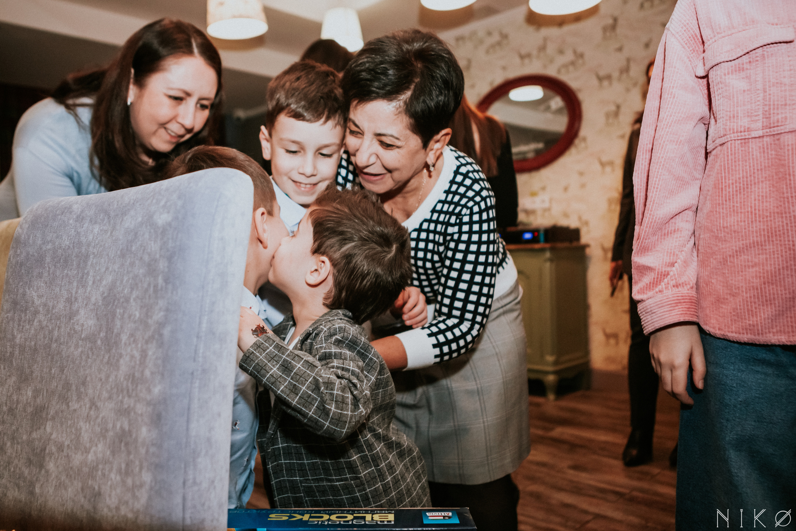 День рождения Авета. Фотограф Николь Фолиянц