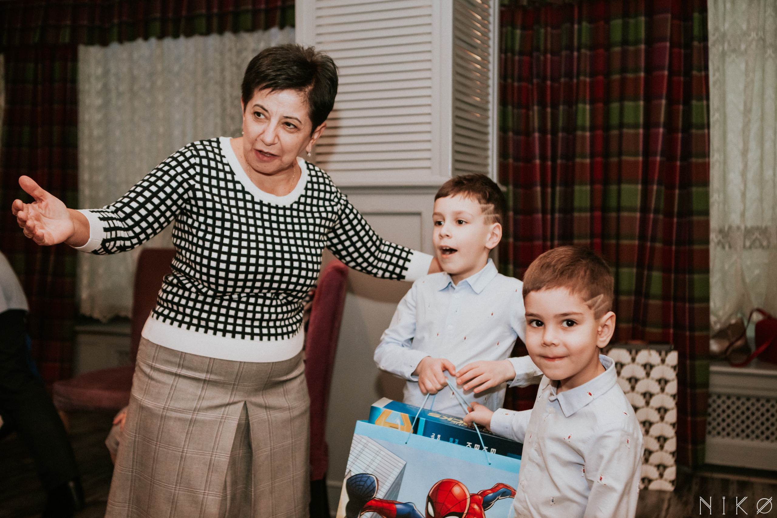 День рождения Авета. Фотограф Николь Фолиянц