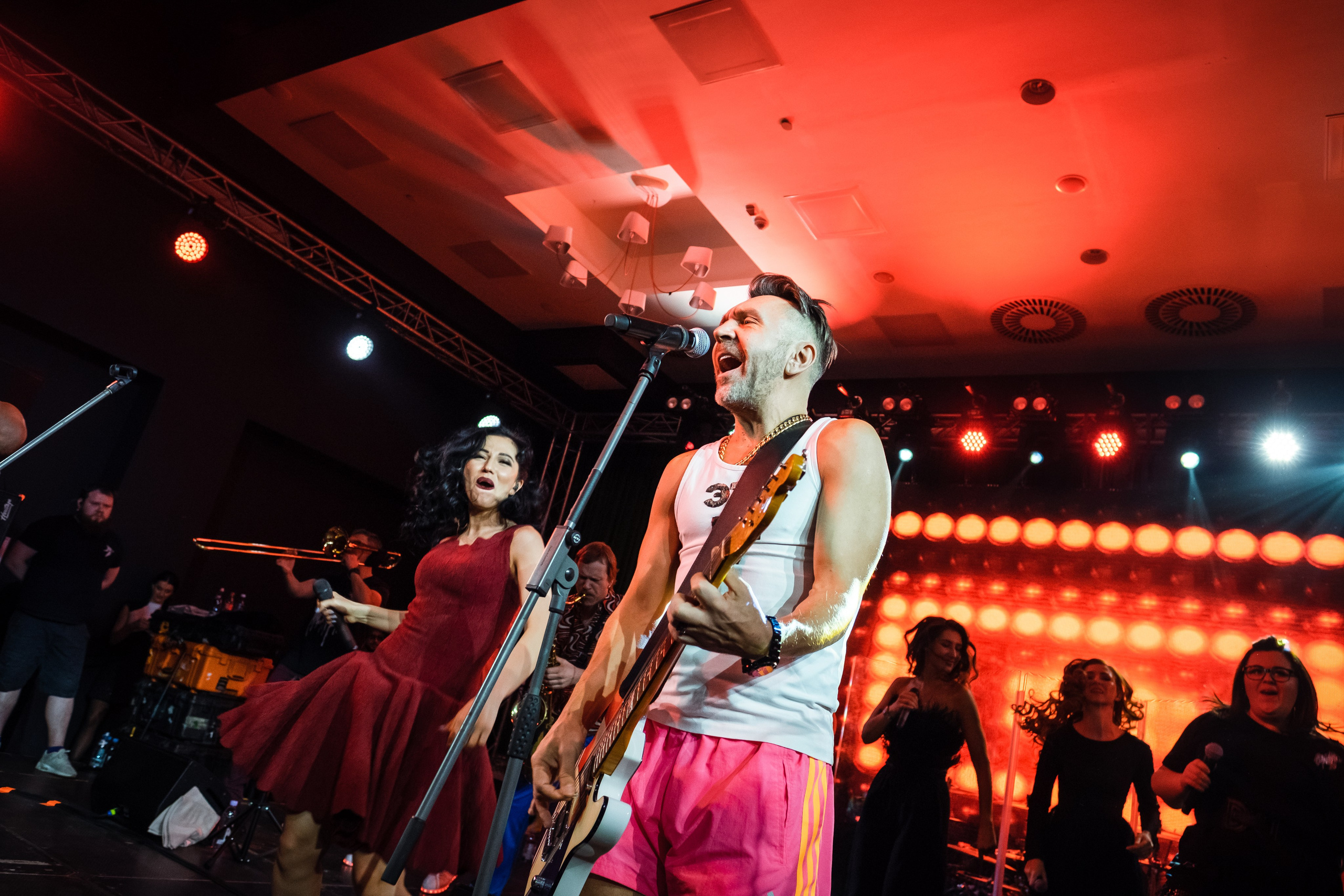 Профессиональный фотограф Виктор Гагарин. Сниму круто ваше мероприятие в Новокузнецке, Кемерово, Новосибирске, Алтае. Профессиональный фотограф Виктор Гагарин — Промышленная, Event, Портретная, Репортажная съемка в Новокузнецке, Кемерово, Новосибирске