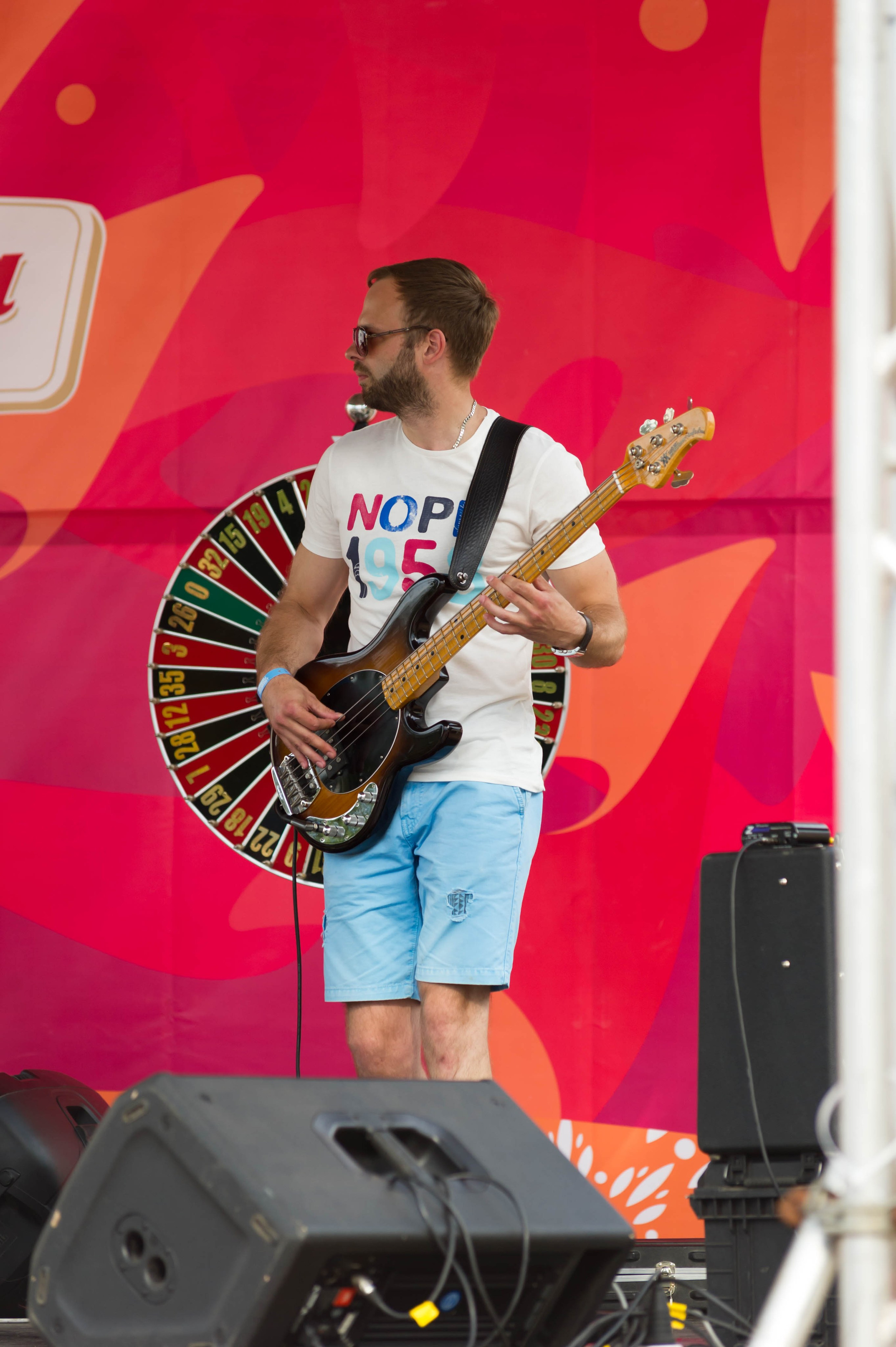 Музыка он-лайн. Vadzim Sych. Phptographer