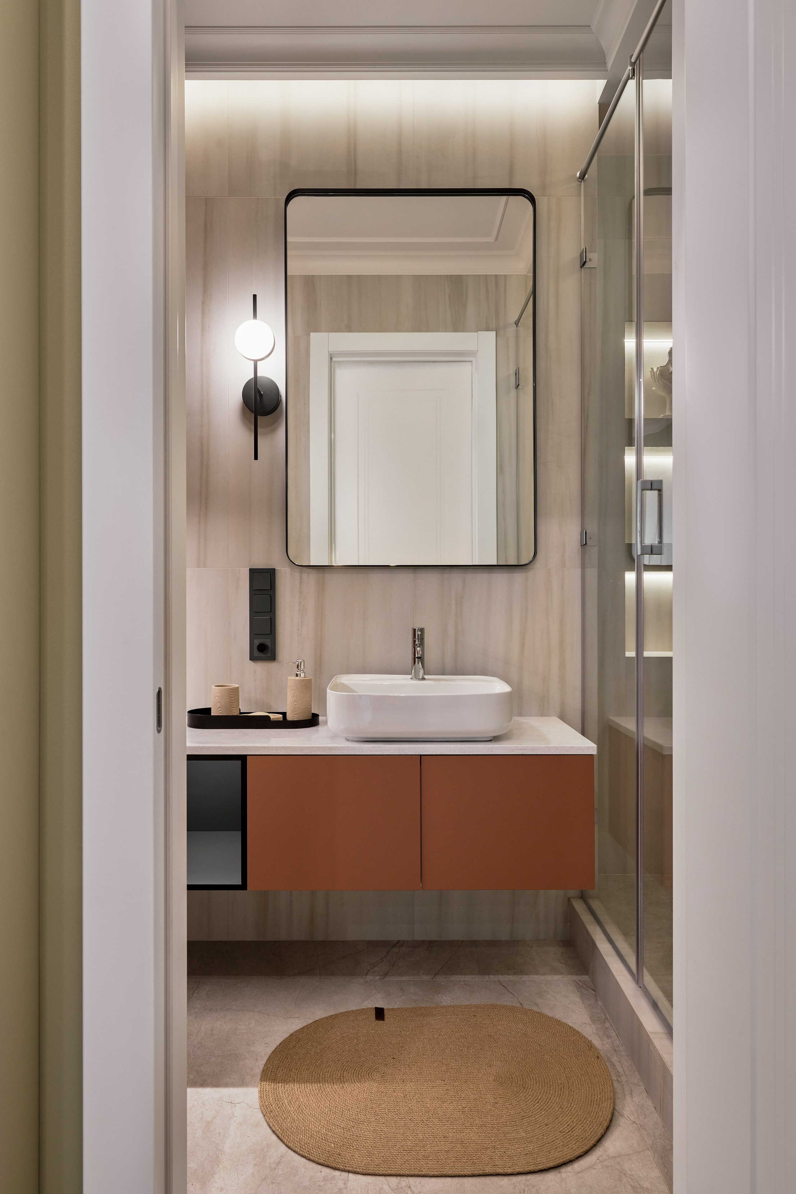 Лаконичный интерьер с акцентами. Фотограф Наталья Вершинина