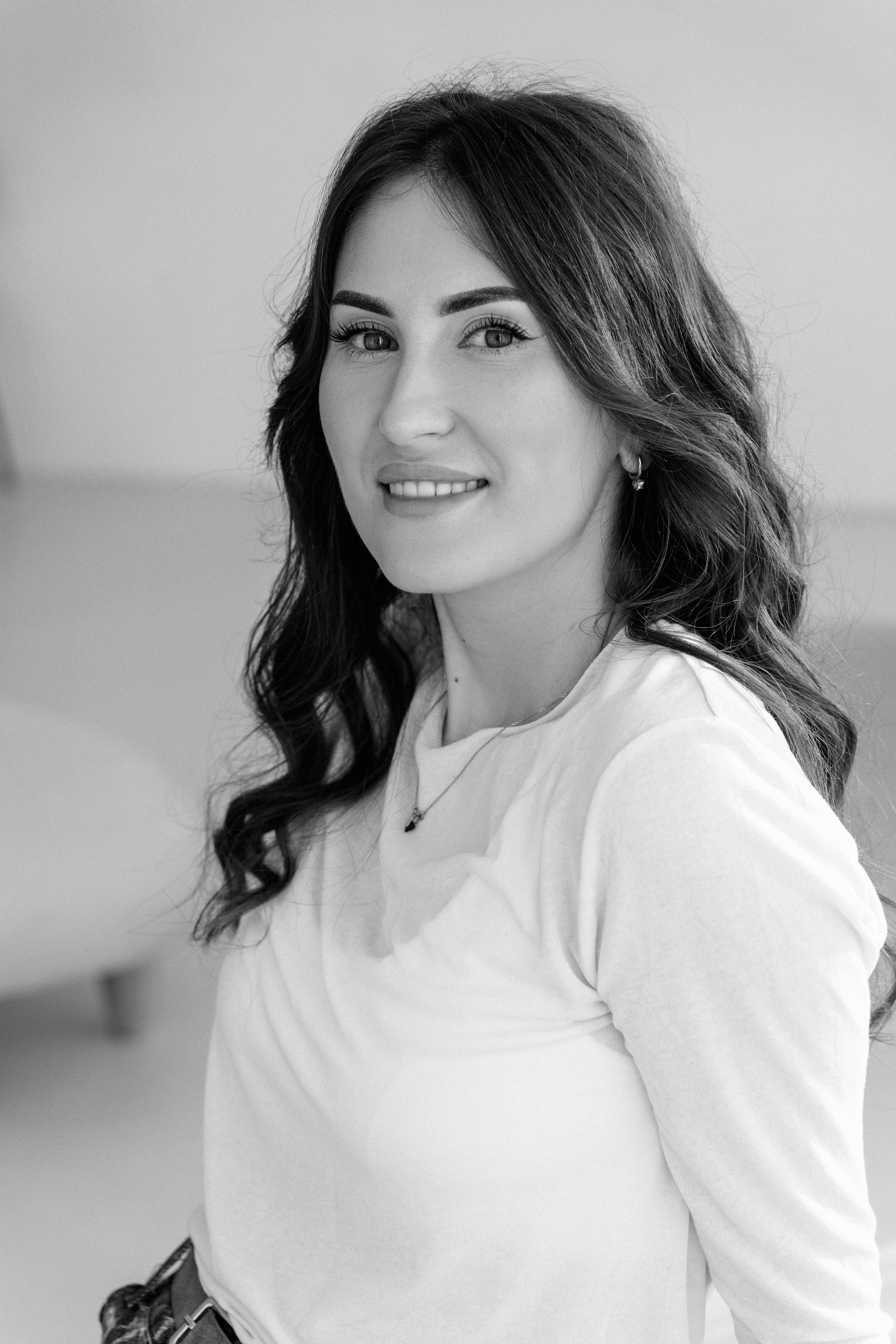 Настя (студийная фотосессия в сентябре). Ваш семейный фотограф в Минске — Вика Трегубова