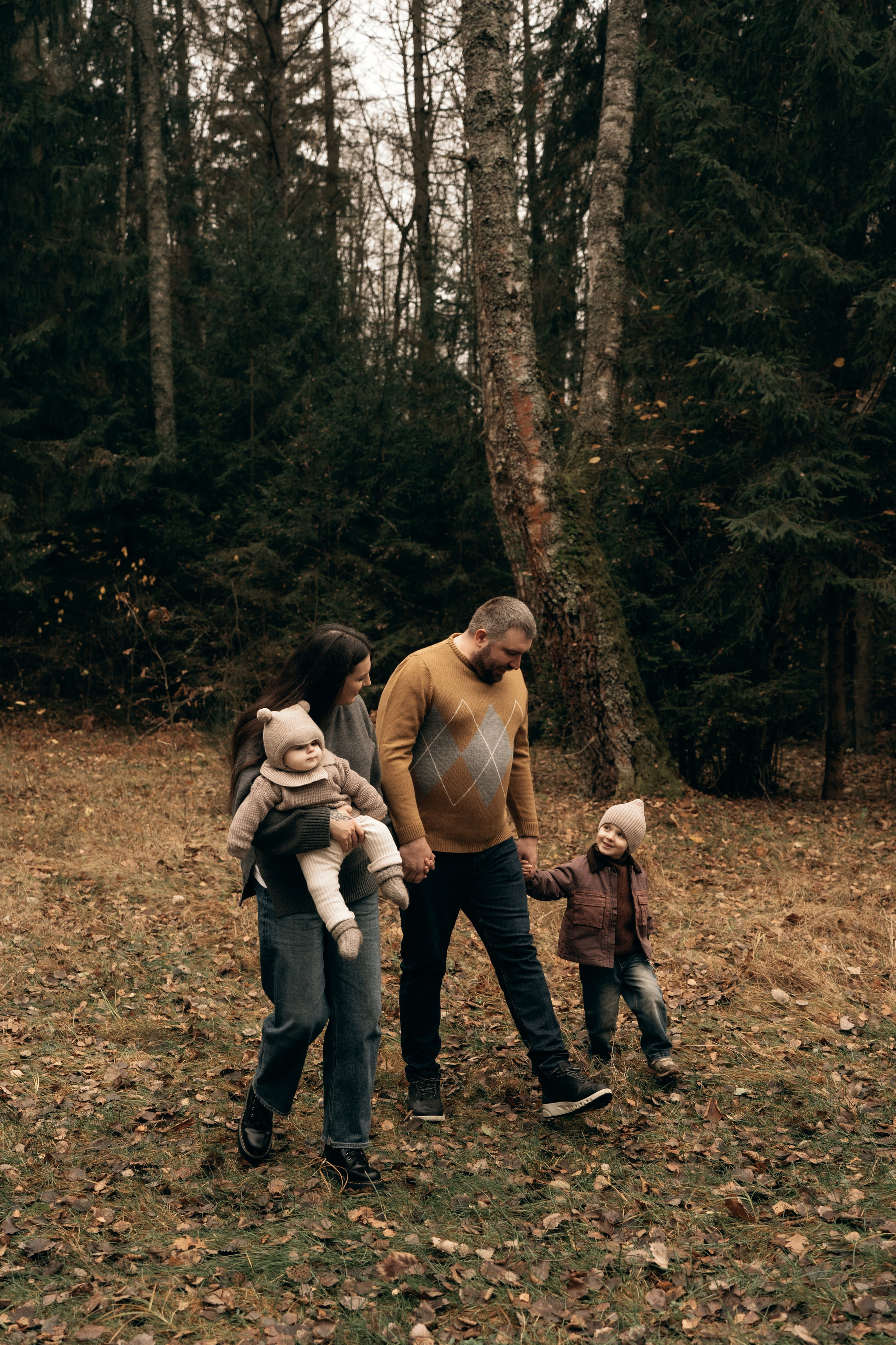 Осенняя семейная фотосессия. Ваш семейный фотограф в Минске — Вика Трегубова
