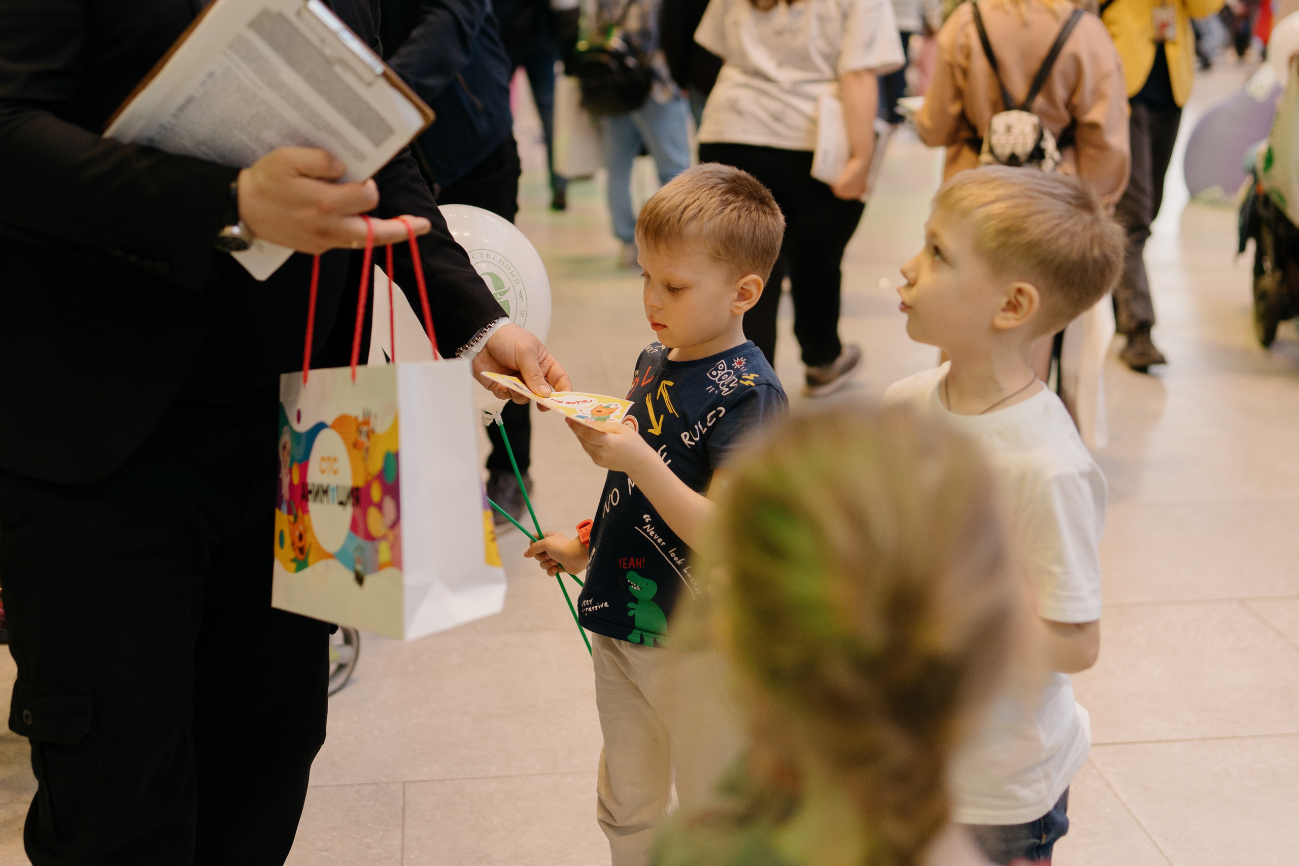 Три кота на «Каникулы с Комсомолкой» 04.05.24. Свадебный и семейный фотограф в Санкт-Петербурге Дмитрий Панин