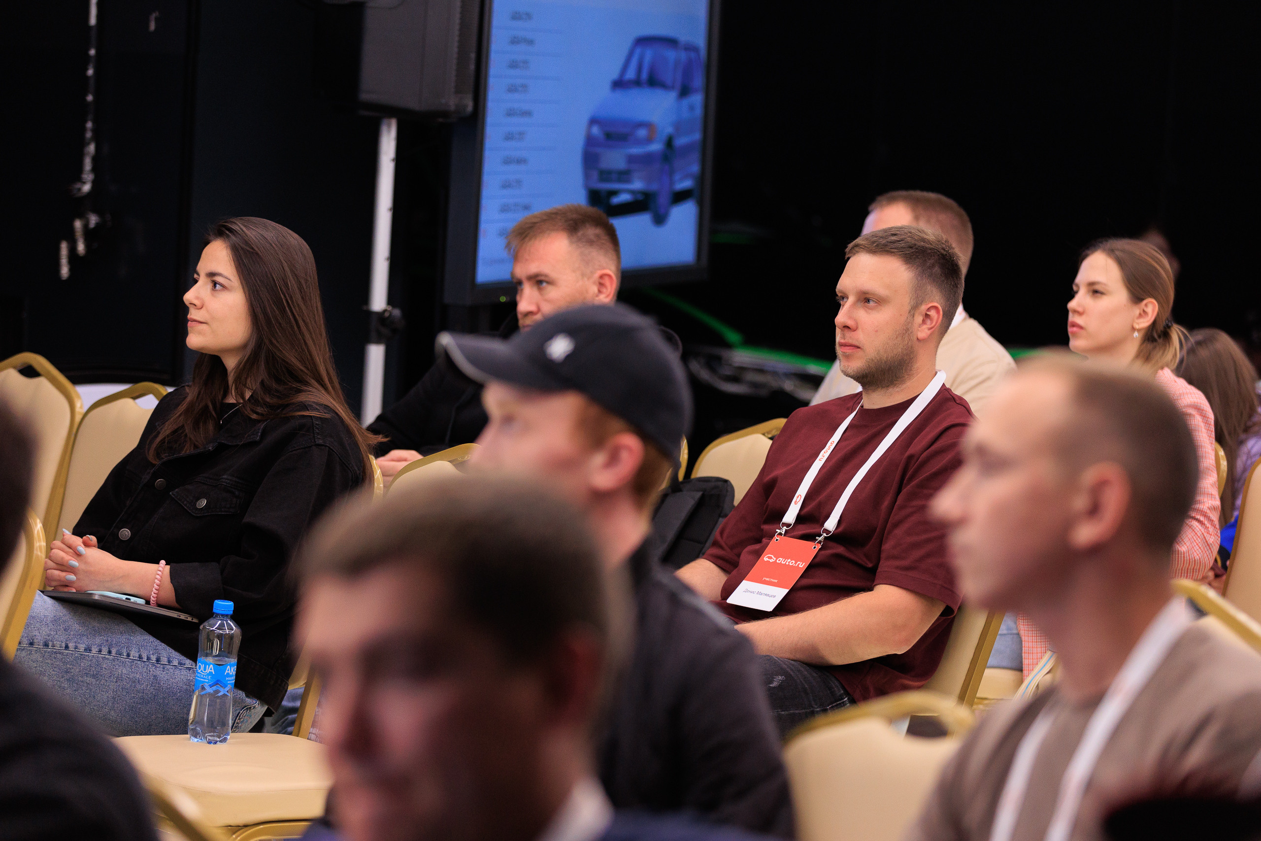 Фотограф для съемки конференции Auto.ru в Детейлинг центре SVX detailing. Контент для бизнеса в Екатеринбурге Полдень Медиа