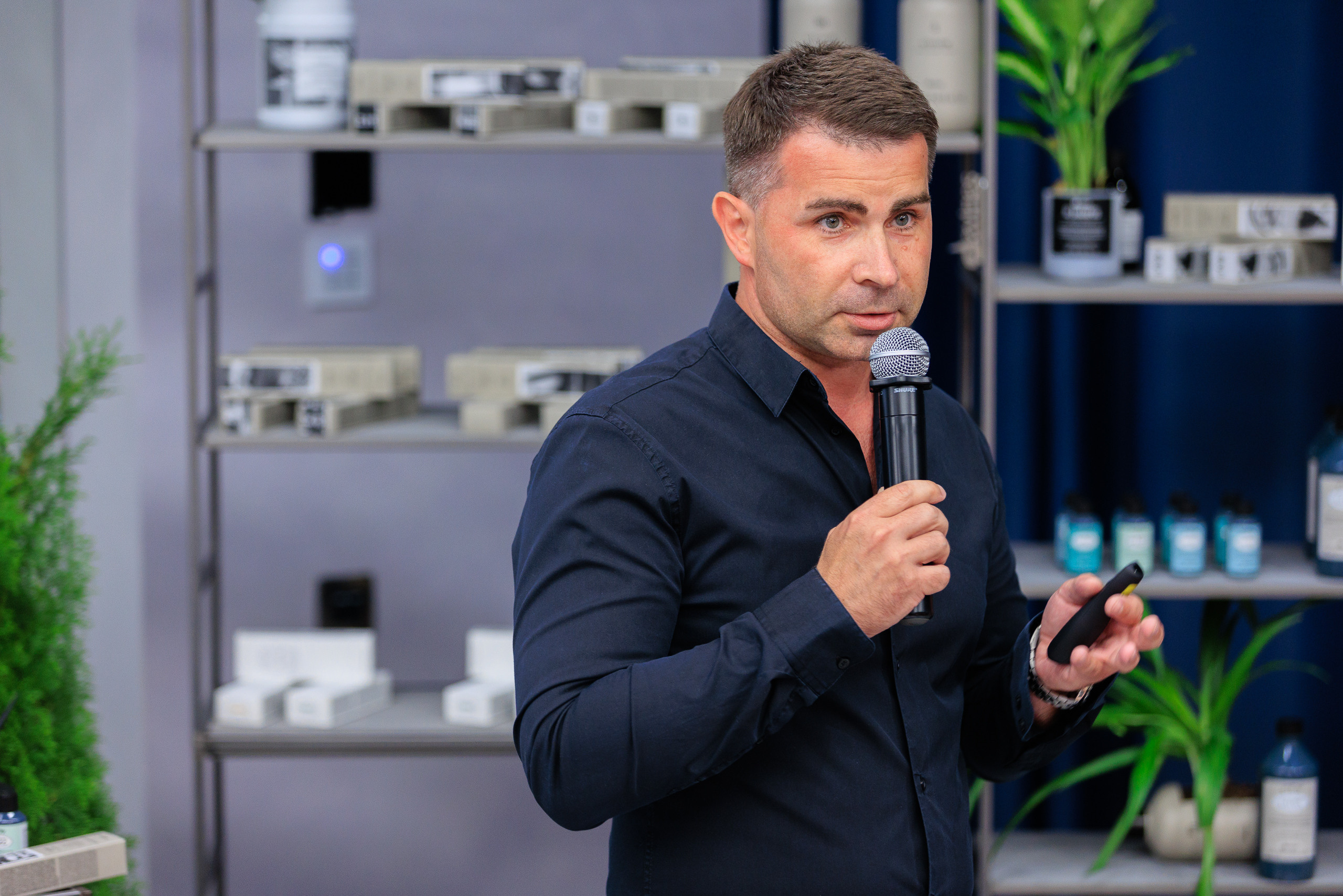 Фотограф на клиентское мероприятие. Контент для бизнеса в Екатеринбурге Полдень Медиа