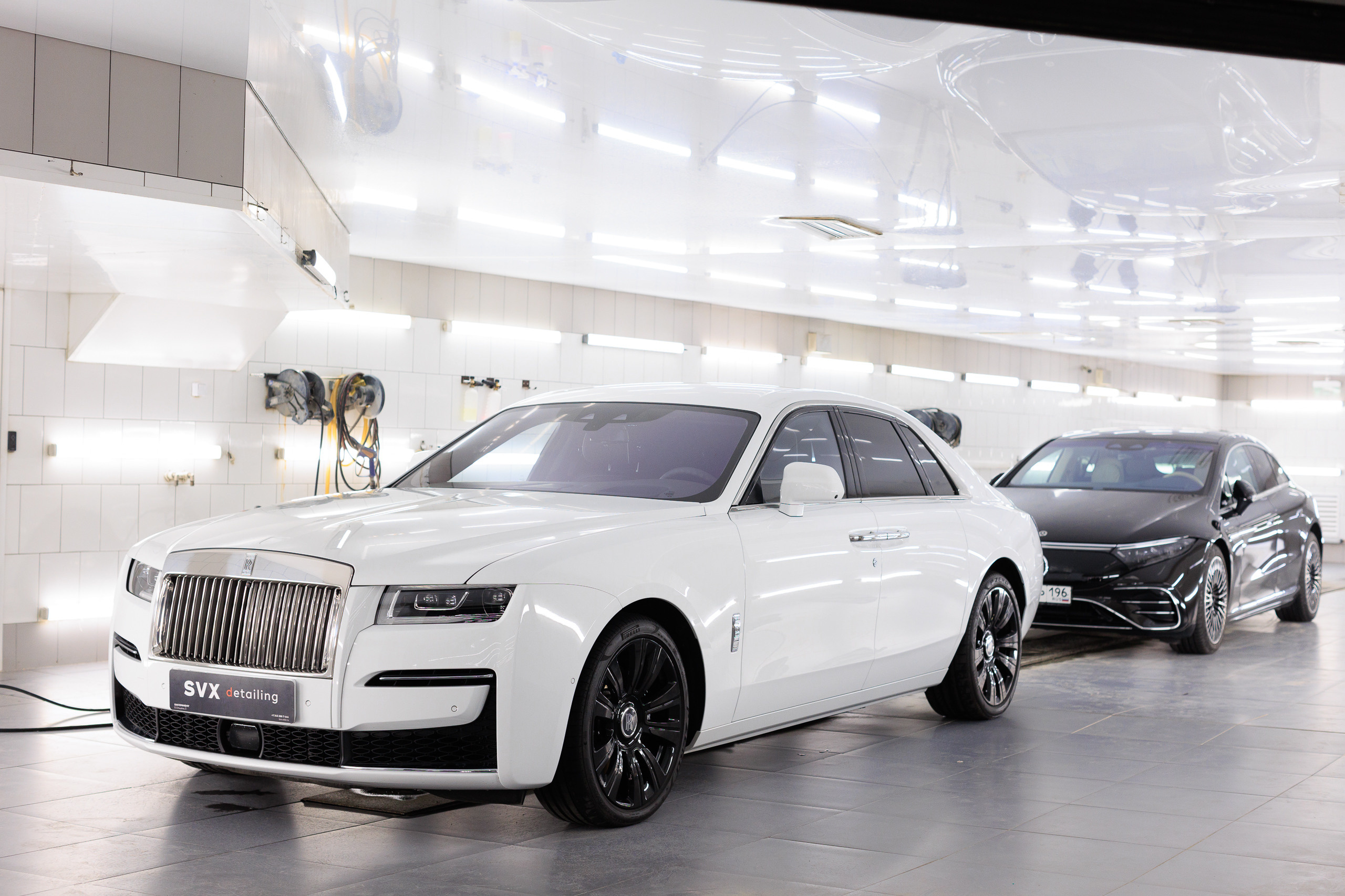 Фотограф для съемки конференции Auto.ru в Детейлинг центре SVX detailing. Контент для бизнеса в Екатеринбурге Полдень Медиа