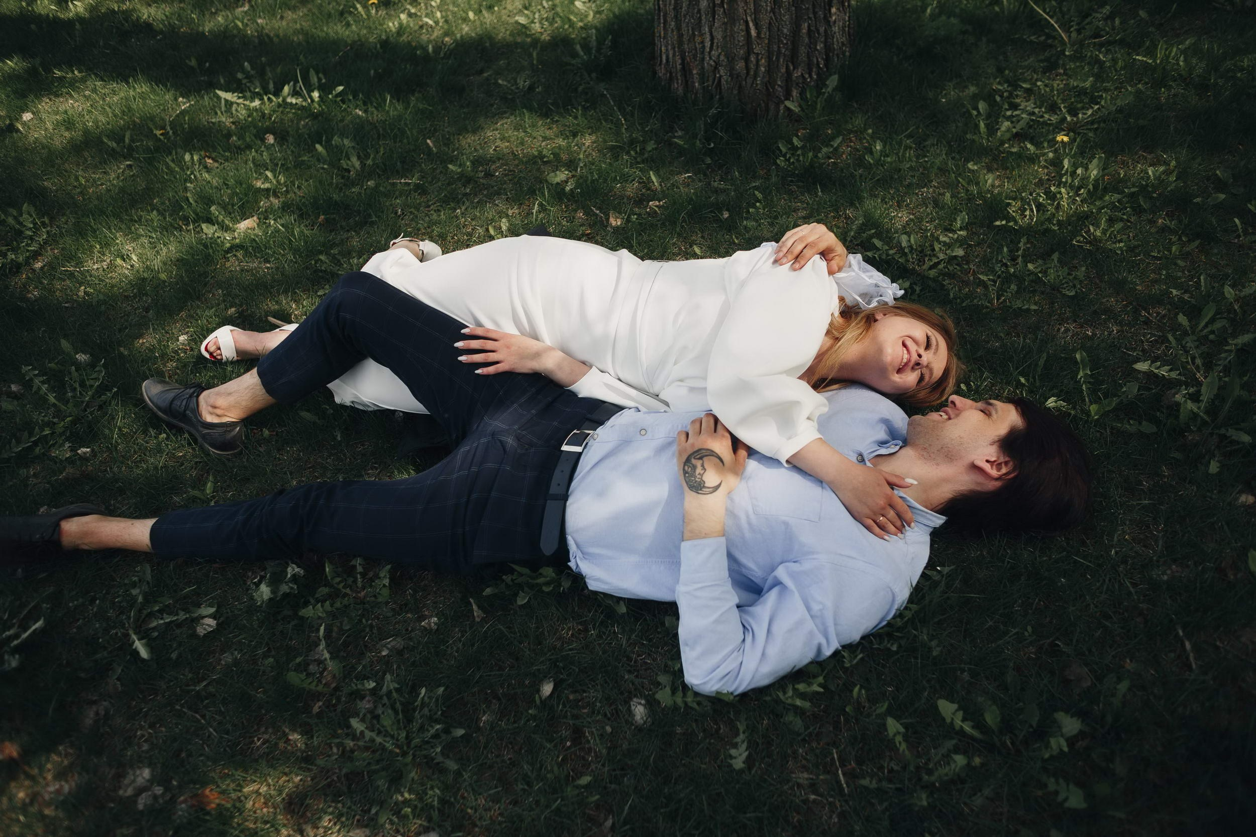 Неформально). Свадебный фотограф Игорь Брундасов 8PHOTO на свадьбу венчание загс СПб