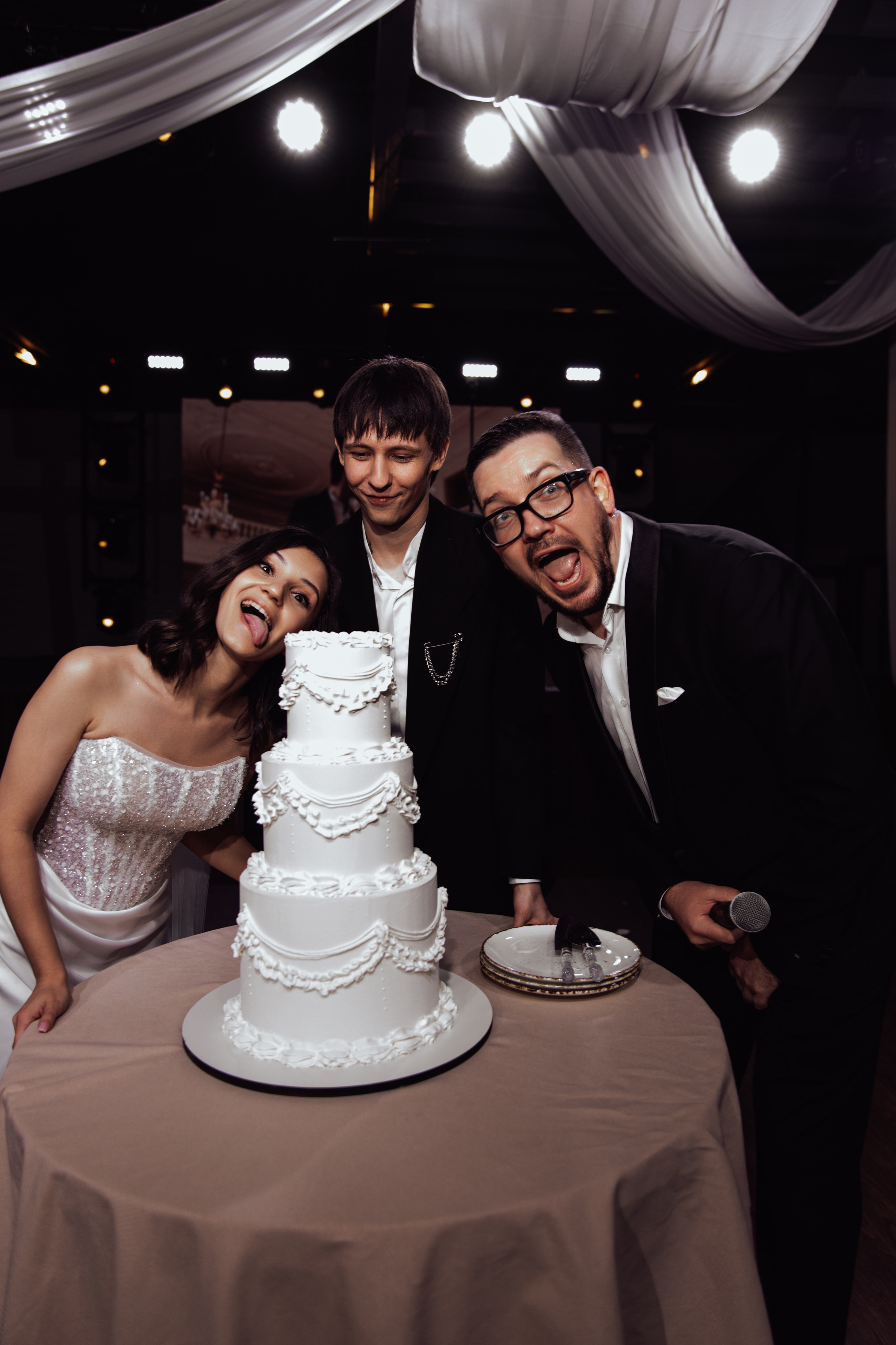 Свадебная фотосессия С&Н 2025. СВАДЕБНЫЙ ФОТОГРАФ И ВИДЕОГРАФ УЛЬЯНОВСК