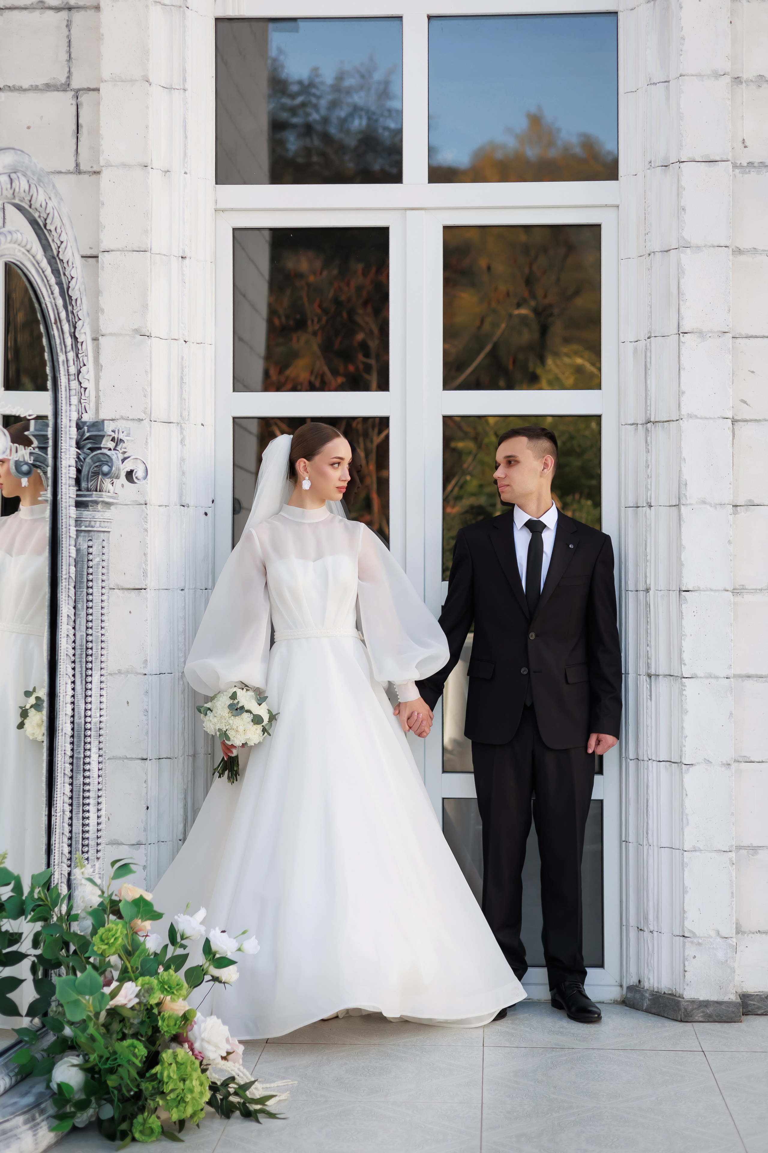 Свадебный и семейный фотограф в г. Майкопе (выезд по республике и краю)