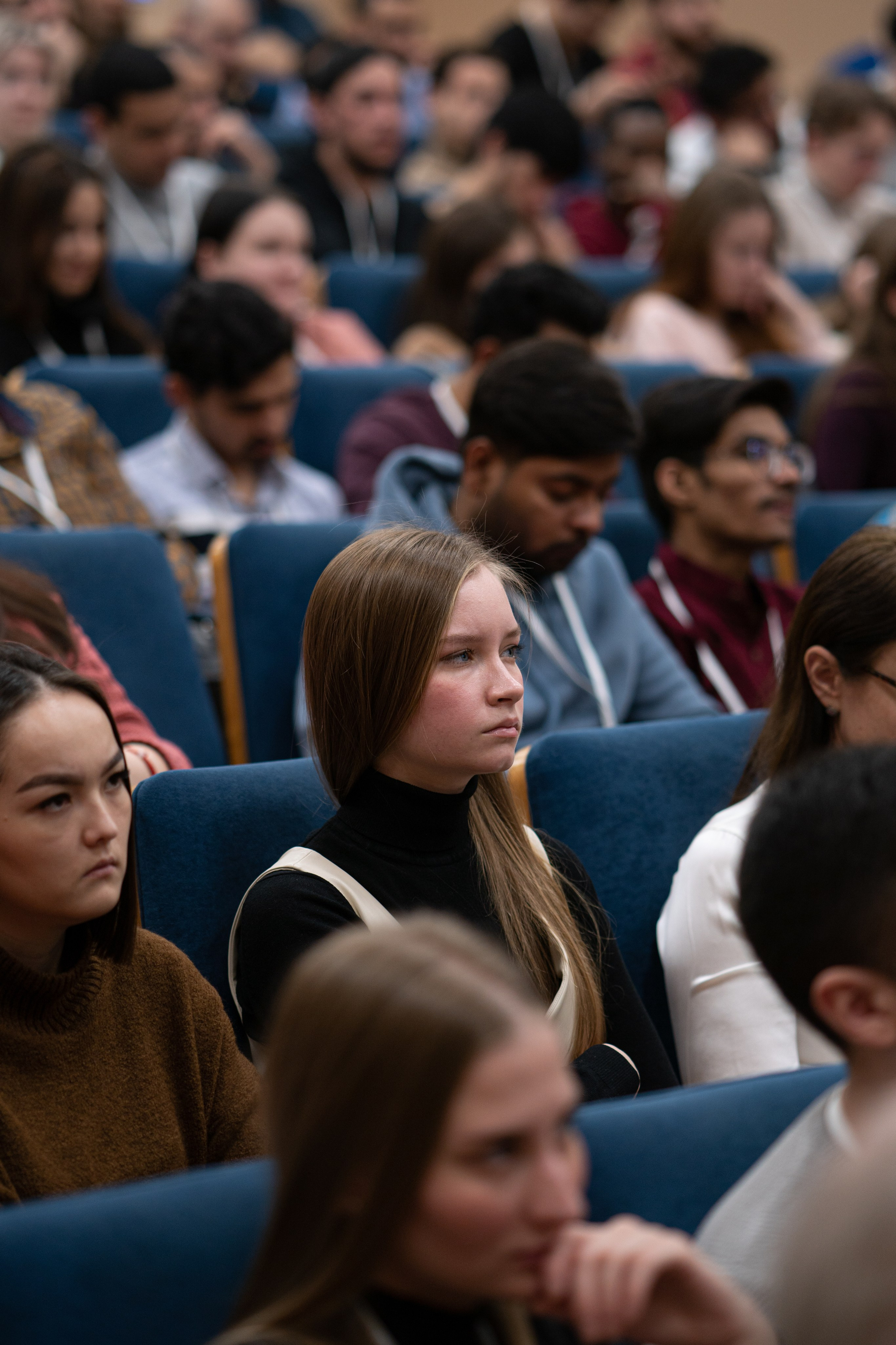 Научно-практическая конференция. Творческий и репортажный фотограф в Москве Клим Долгов