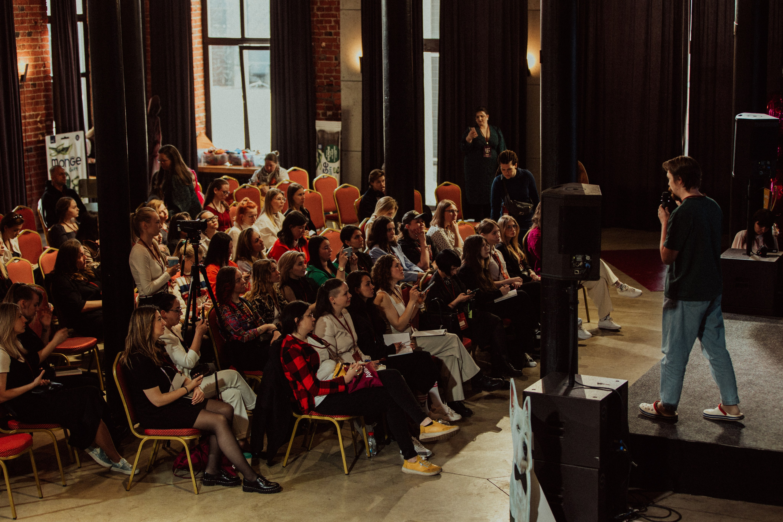 CBcon. Фотограф анималист в Москве Майорова Евгения