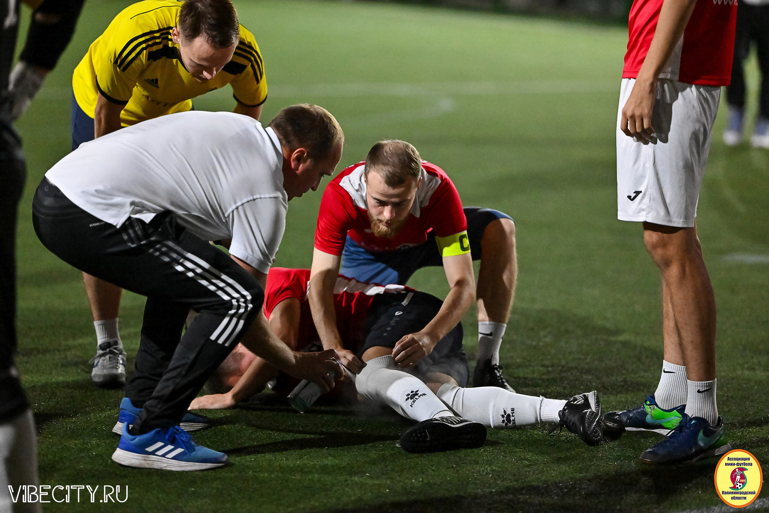ФИНАЛЬНЫЕ ИГРЫ КУБКА МИНИ-ФУТБОЛЬНОЙ ЛИГИ И КУБКА КОРПОРАТИВНОЙ МФЛ 2025. VIBECITY.RU Вайб Сити Ру Фоторепортажи Фотоотчеты Калининград