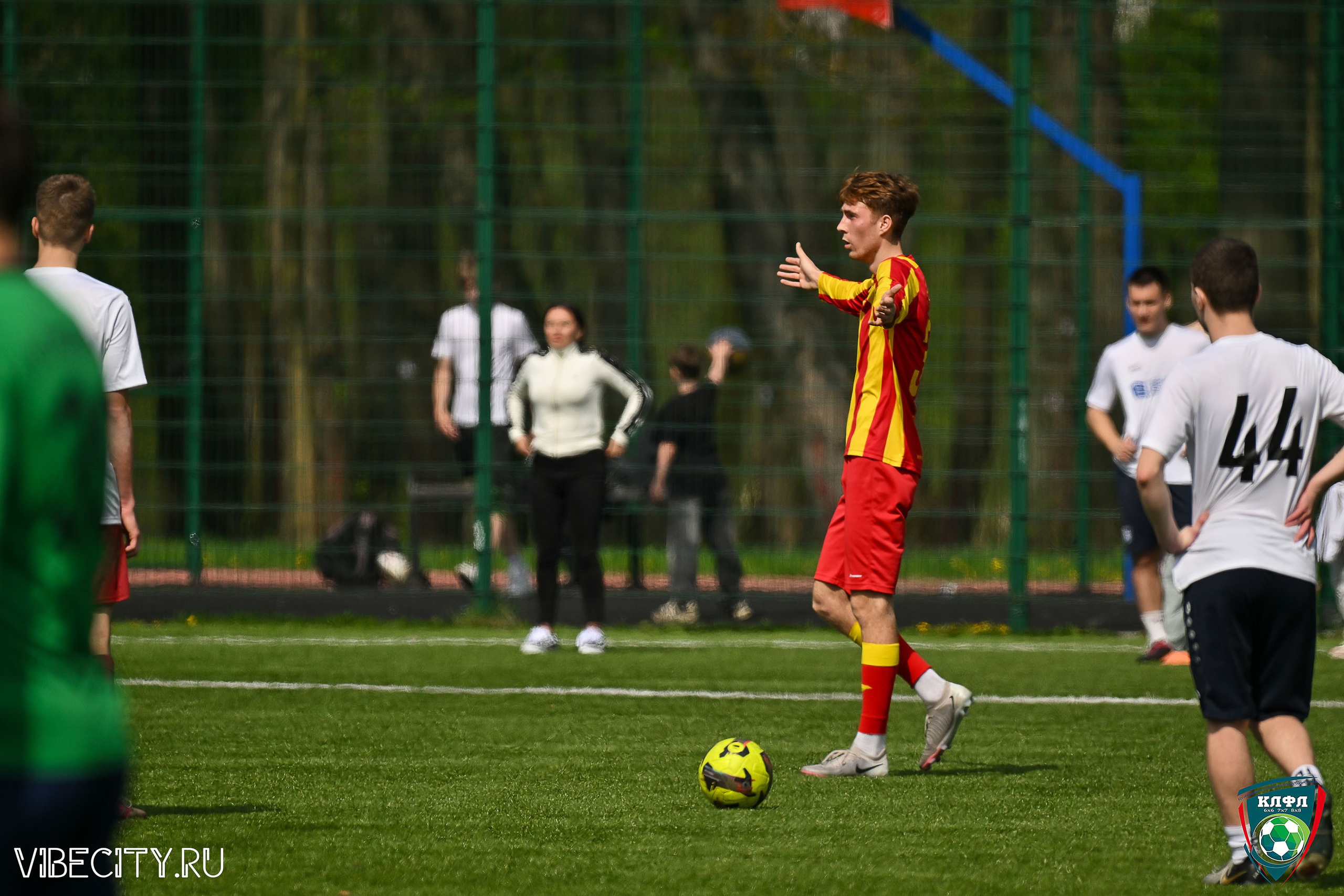 XX ЧЕМПИОНАТ КАЛИНИНГРАДСКОЙ ЛФЛ КАНЦМАРКЕТ39 сезона 2024–2025 гг. VIBECITY.RU Вайб Сити Ру Фоторепортажи Фотоотчеты Калининград