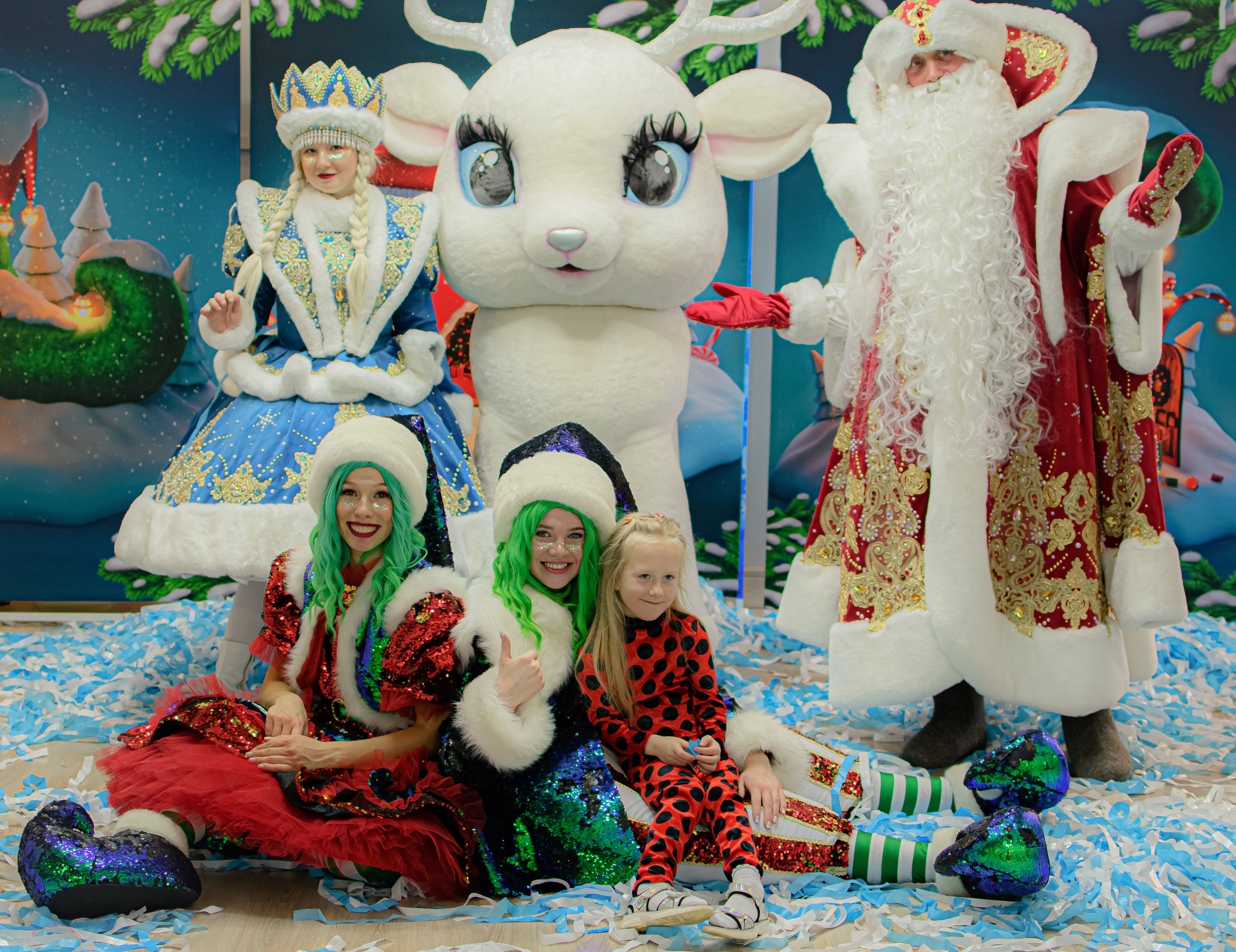 HAPPY NEW YEAR. Photokarish