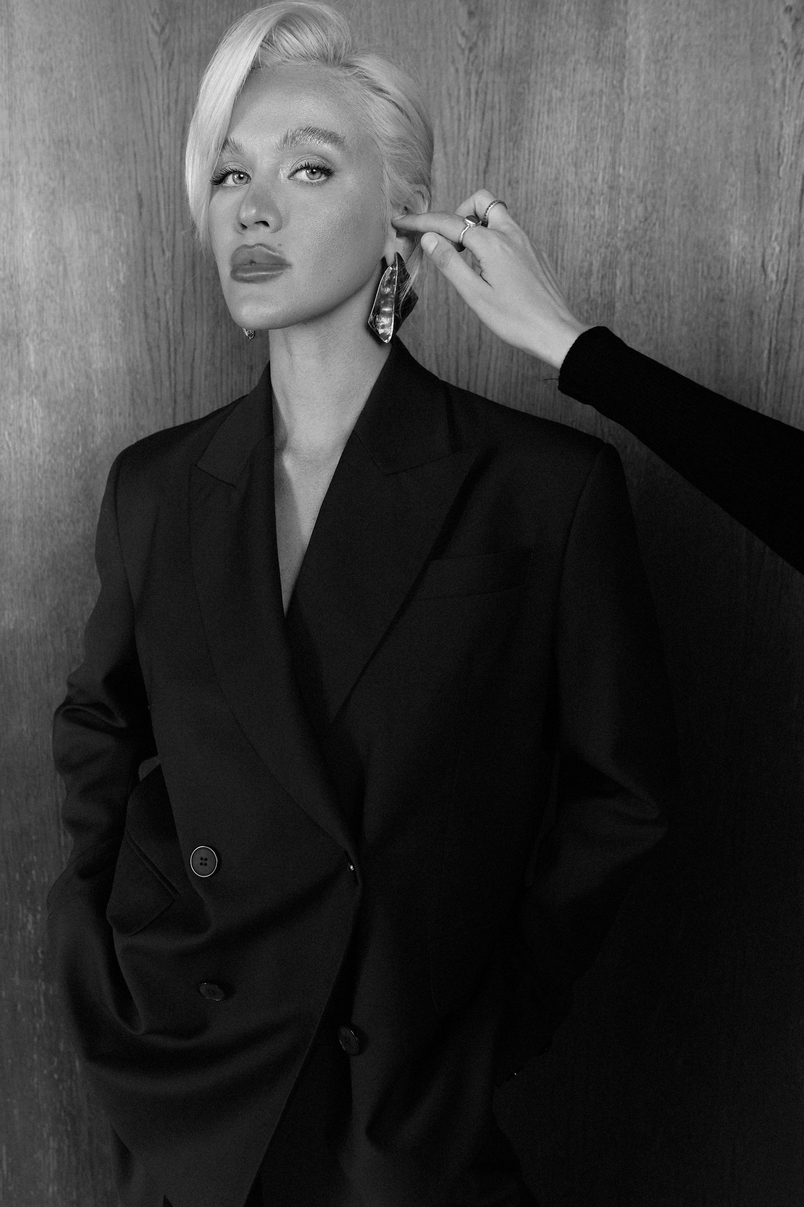 Rich Store. НЕО БРЕНД сьемка для брендов под ключ