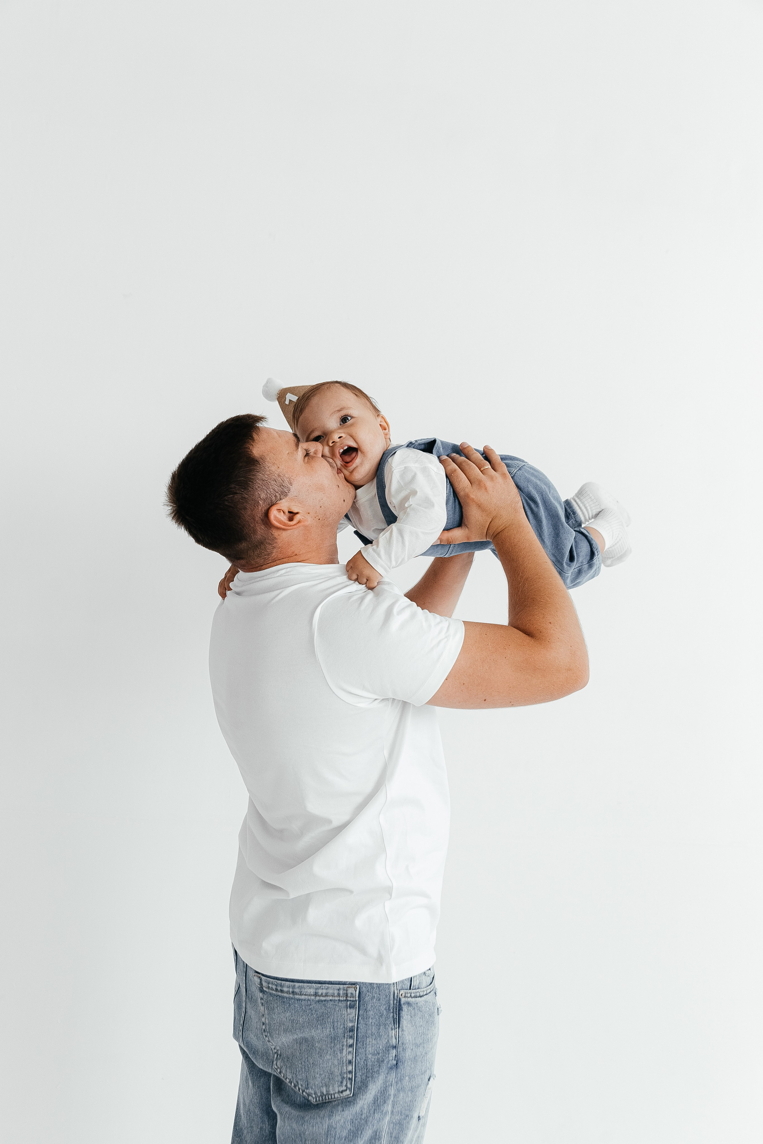 Тёме годик. Главная