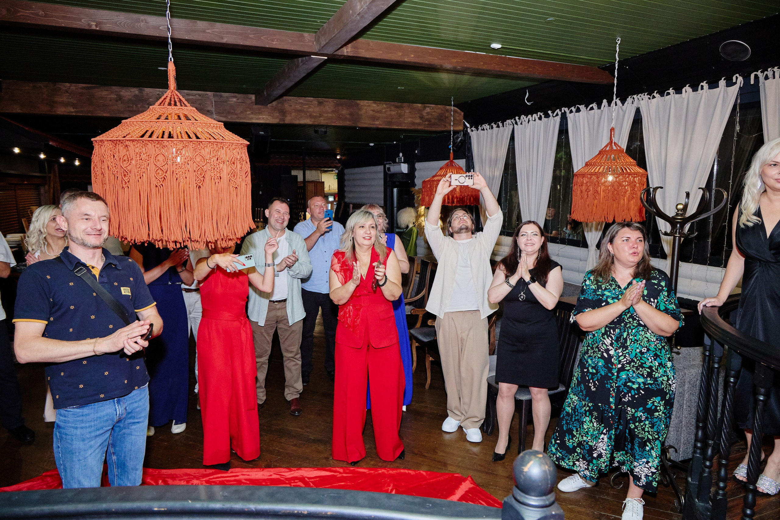 Выпускной 35 Сош. Фотограф Выпускные альбомы Таганрог Сергей Коробченко